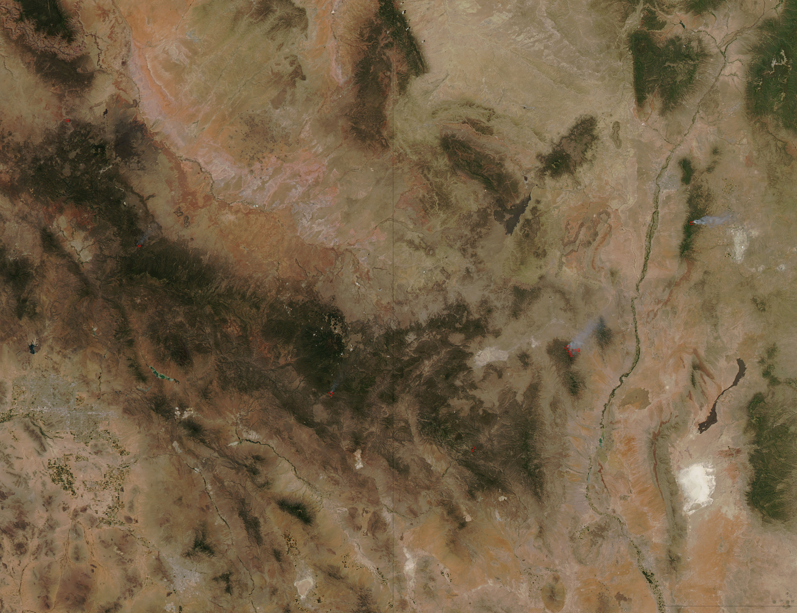 Fires in New Mexico and Arizona - related image preview