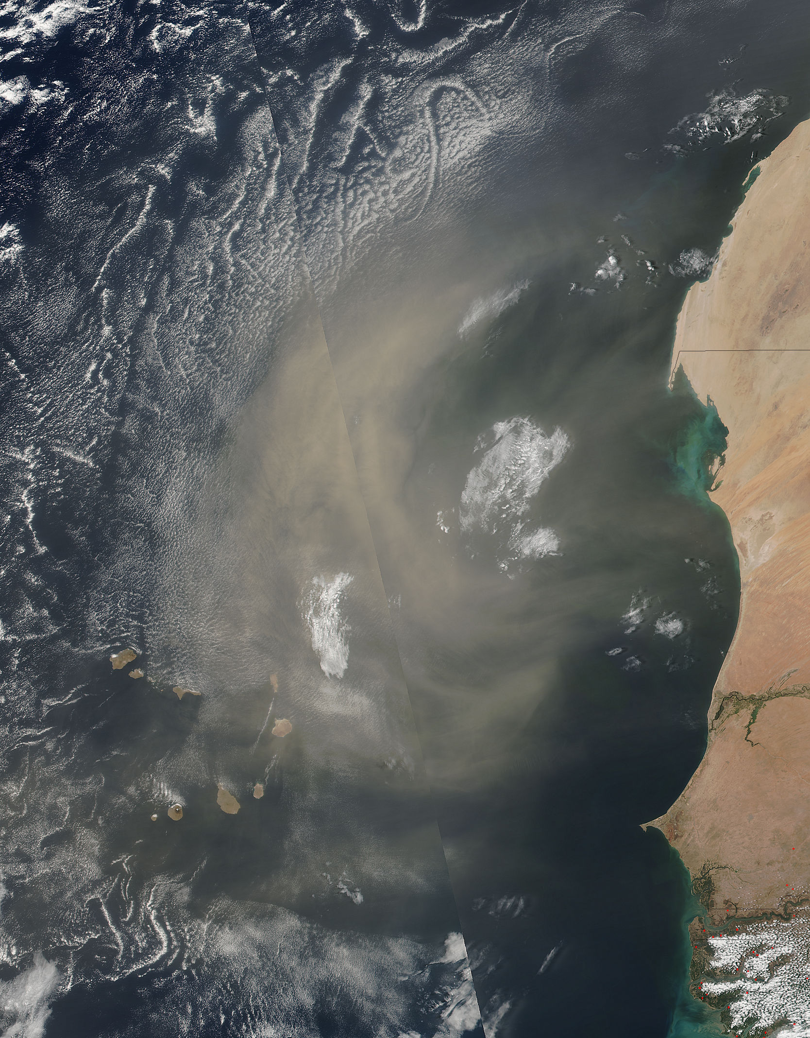 Dust storm off West Africa - related image preview