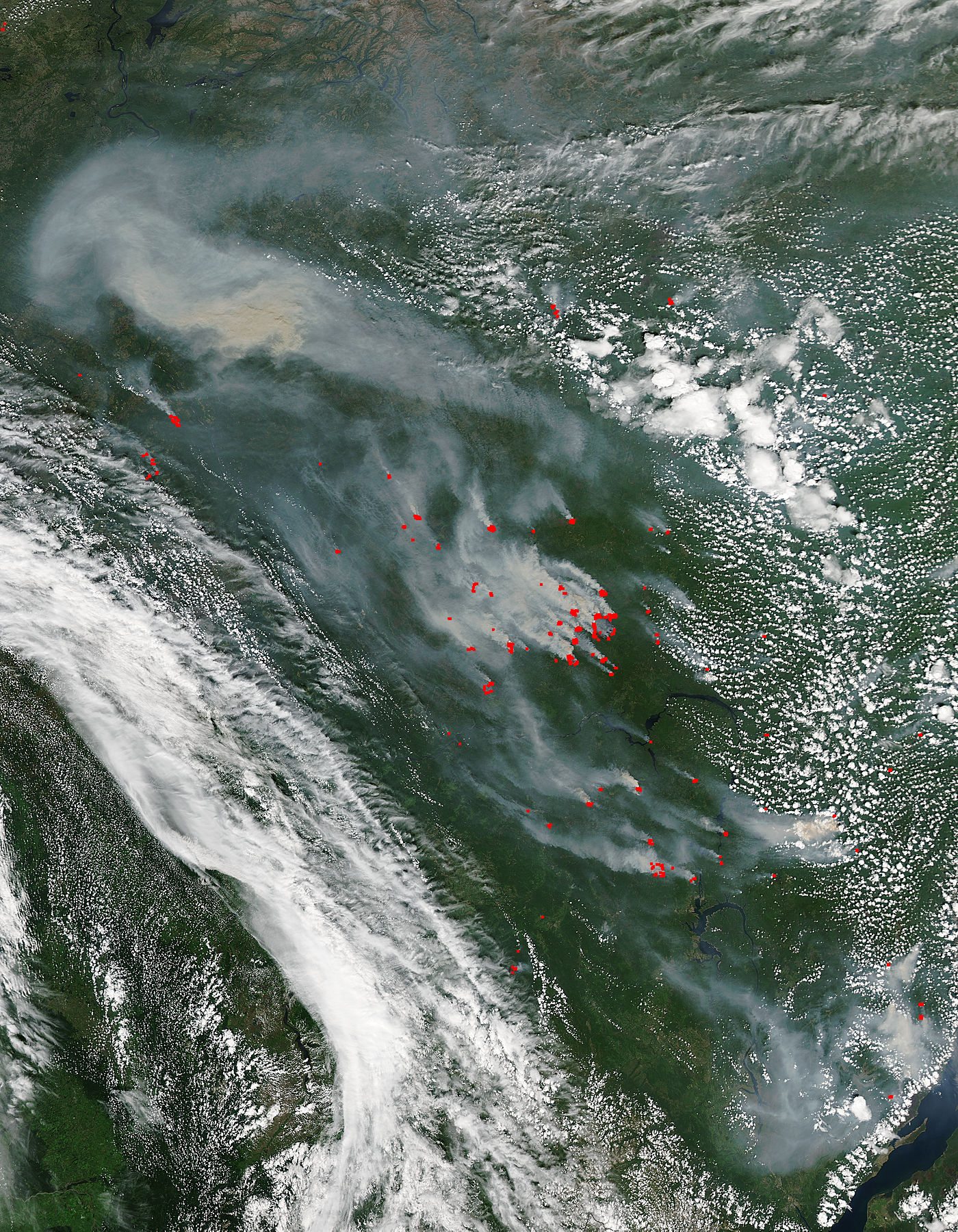 Fires and smoke in central Russia - related image preview