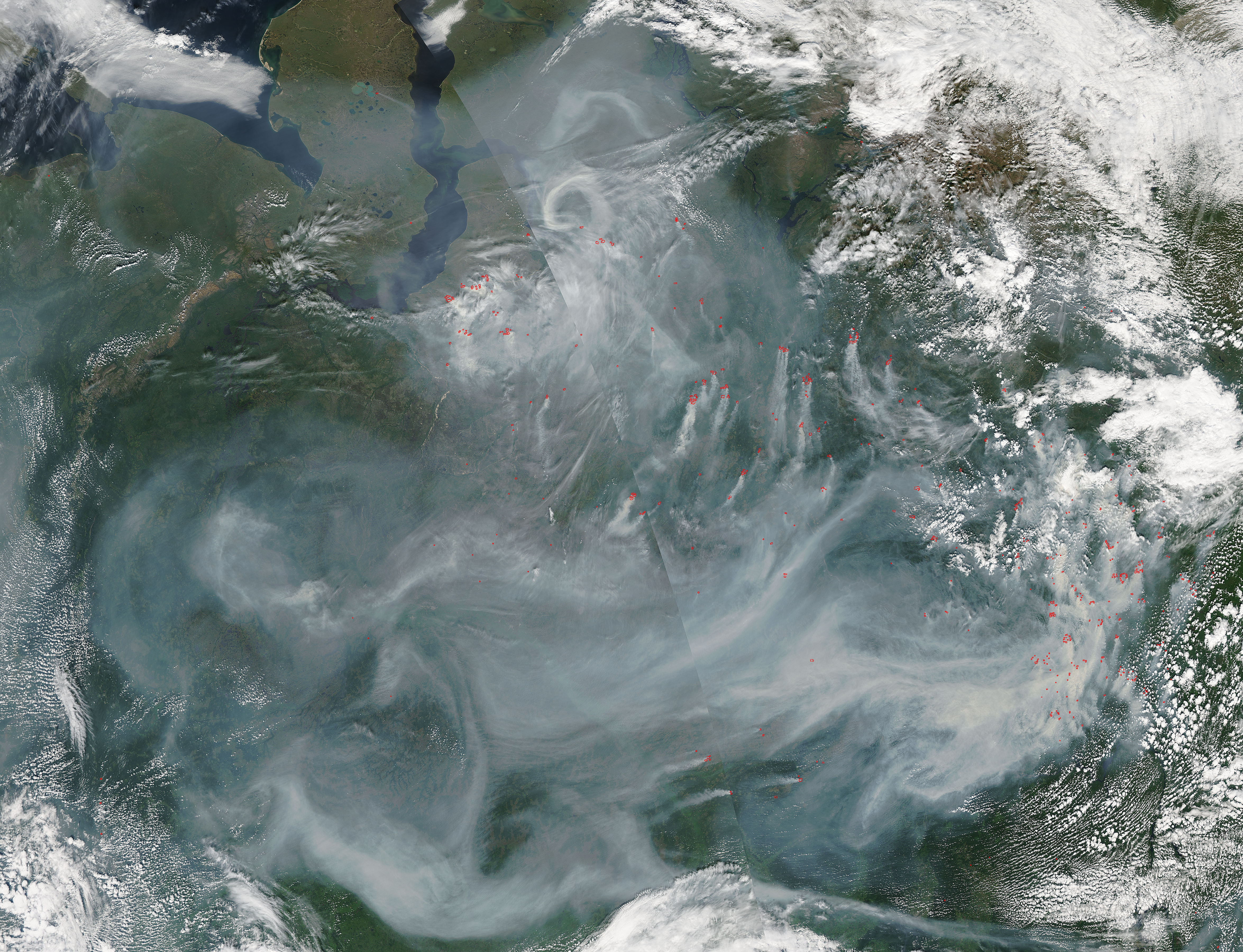 Fires and smoke in central Russia - related image preview