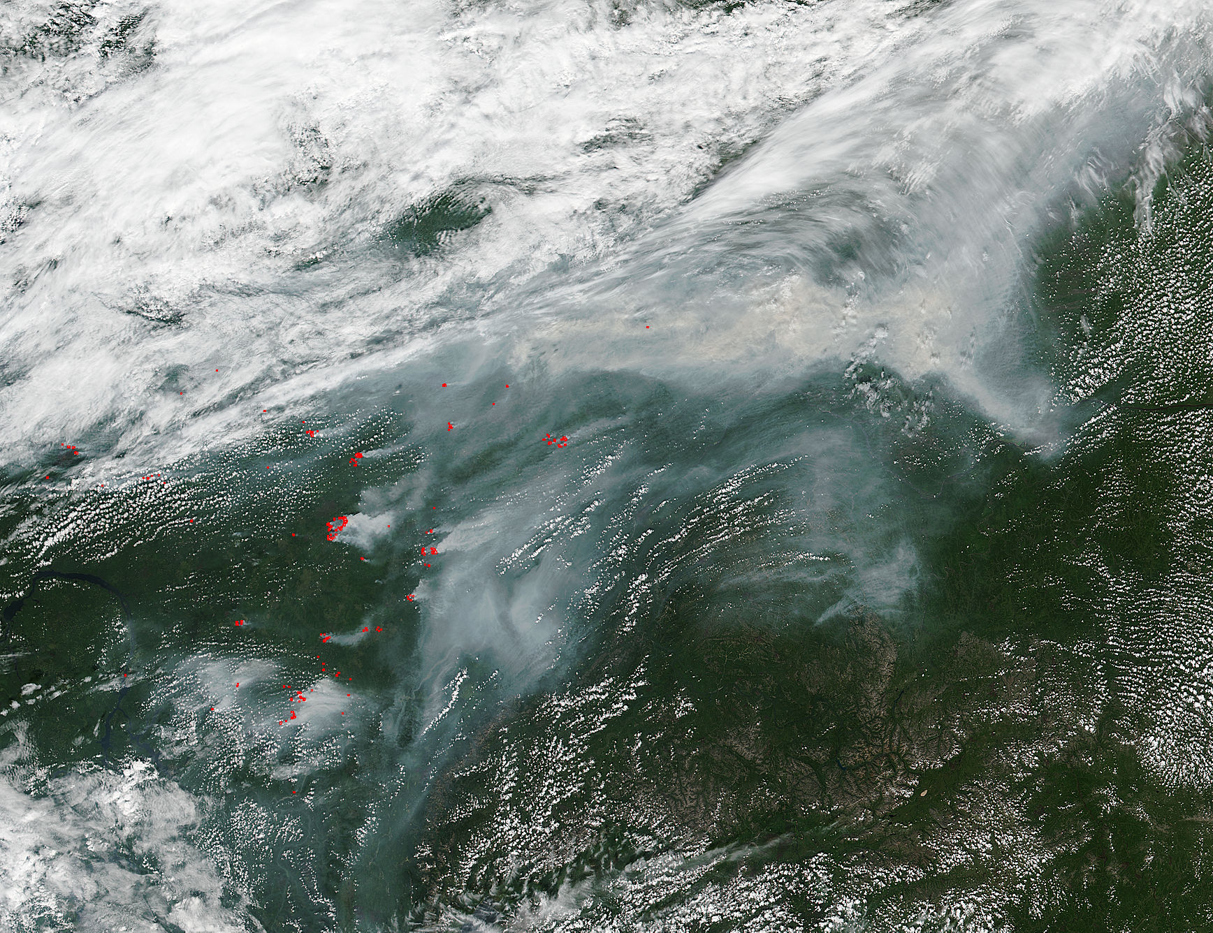 Fires and smoke in central Russia