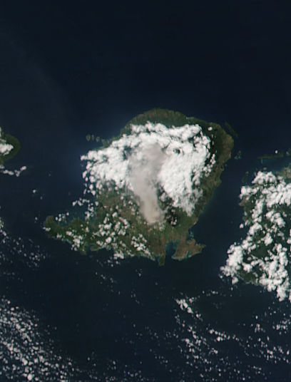 Eruption of Rinjani, Lombok, Indonesia - related image preview