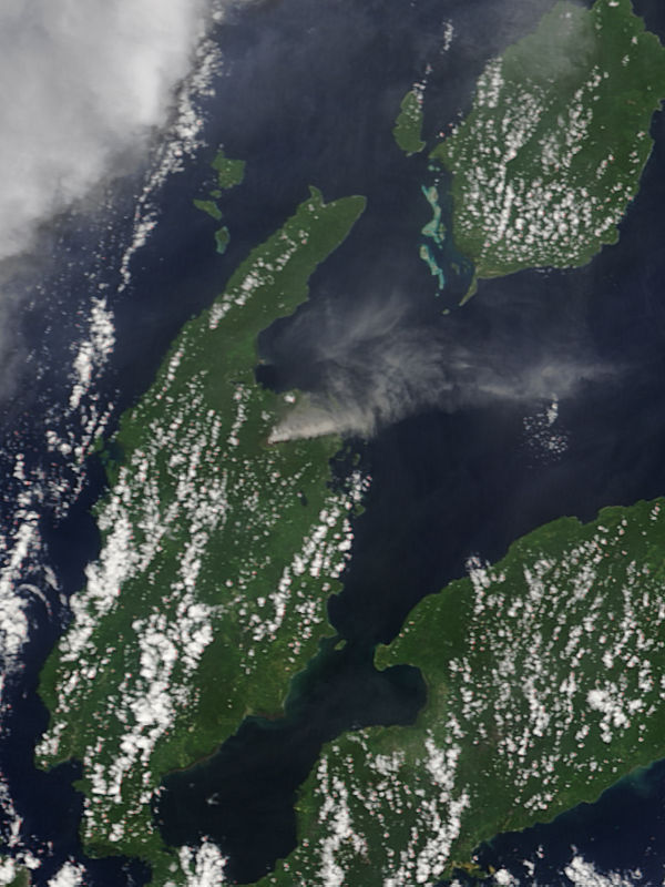 Plume from Dukono, Halmahera, Indonesia - related image preview