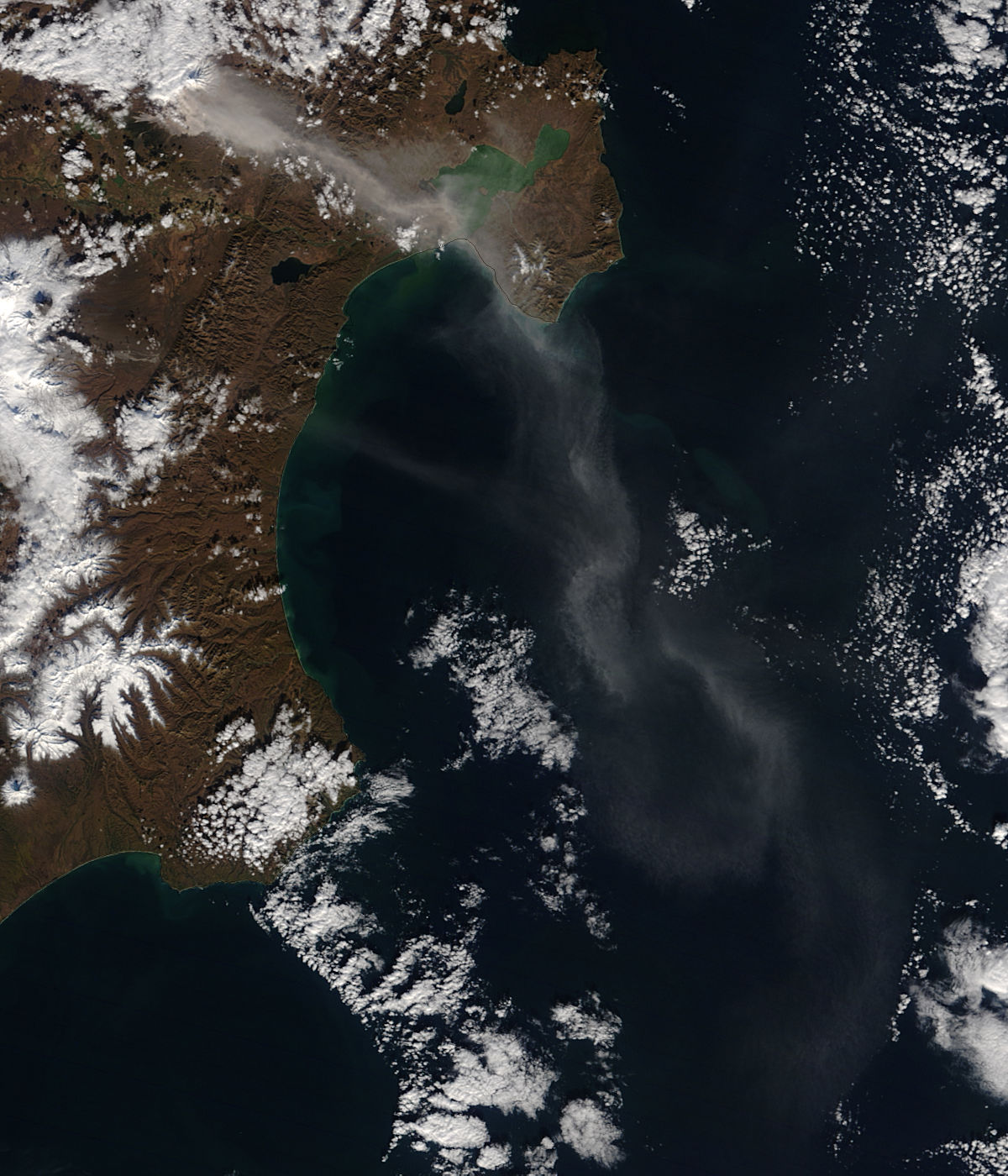Plume from Shiveluch, Kamchatka Peninsula, eastern Russia - related image preview
