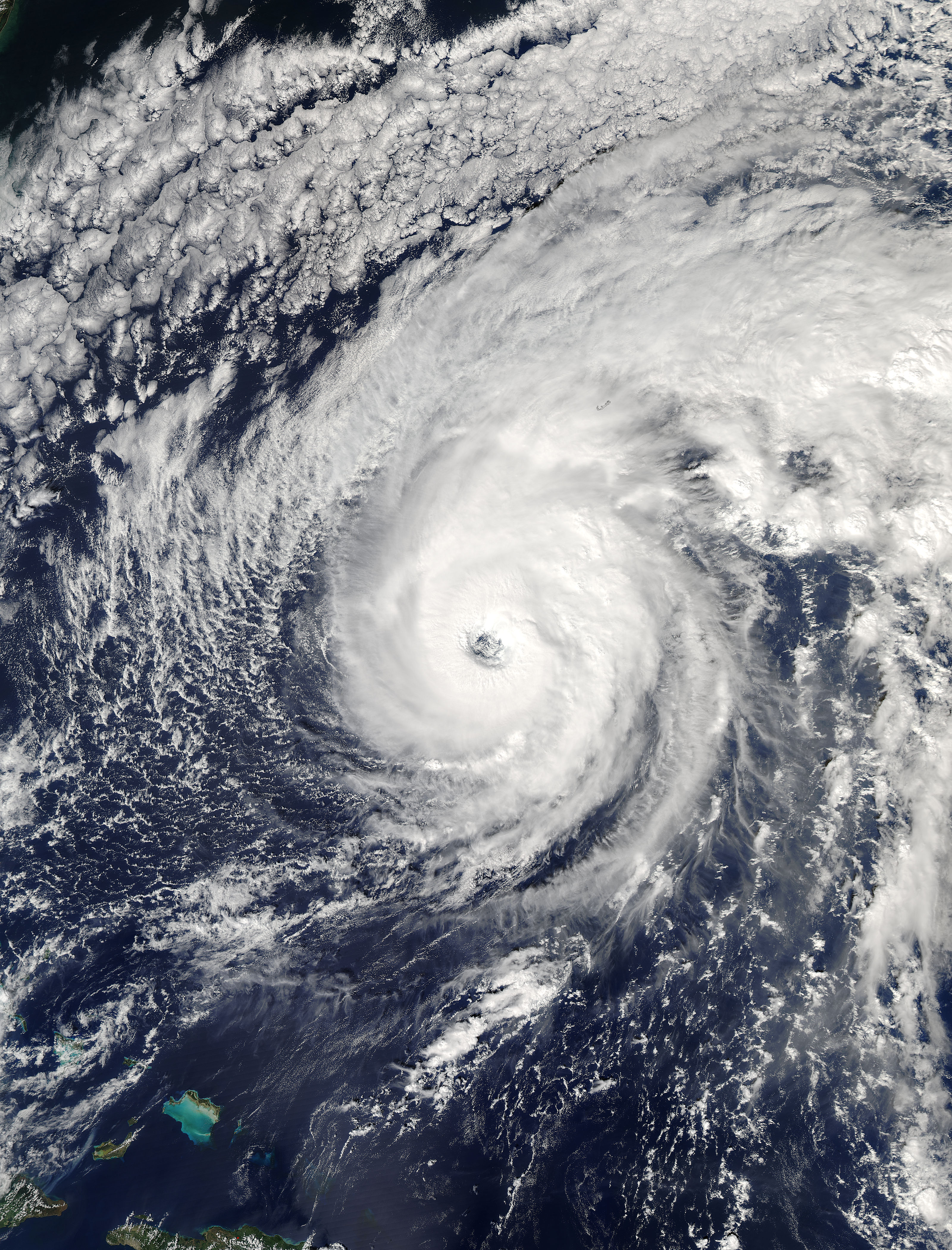 Hurricane Nicole (15L) approaching Bermuda - related image preview