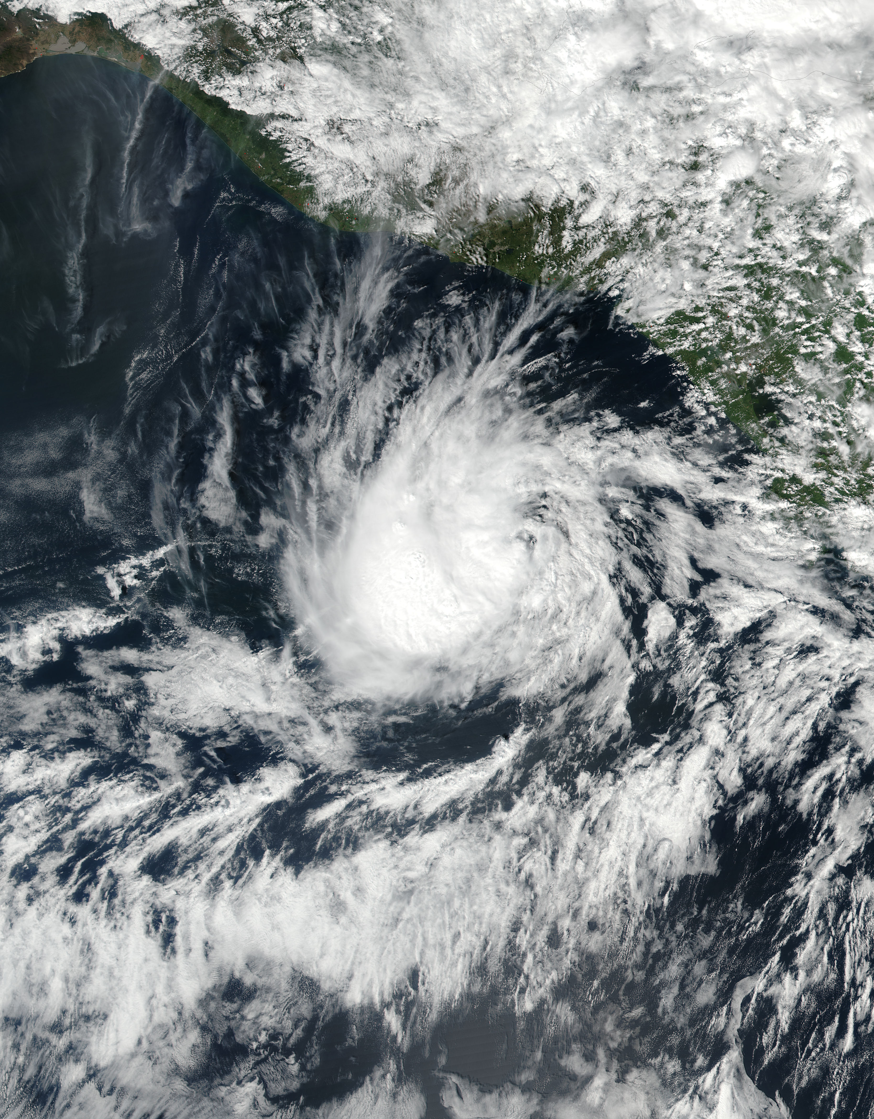 Tropical Storm Otto (22E/16L) in the eastern Pacific - related image preview