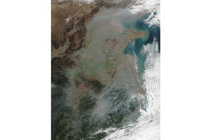 Haze over eastern China - selected child image