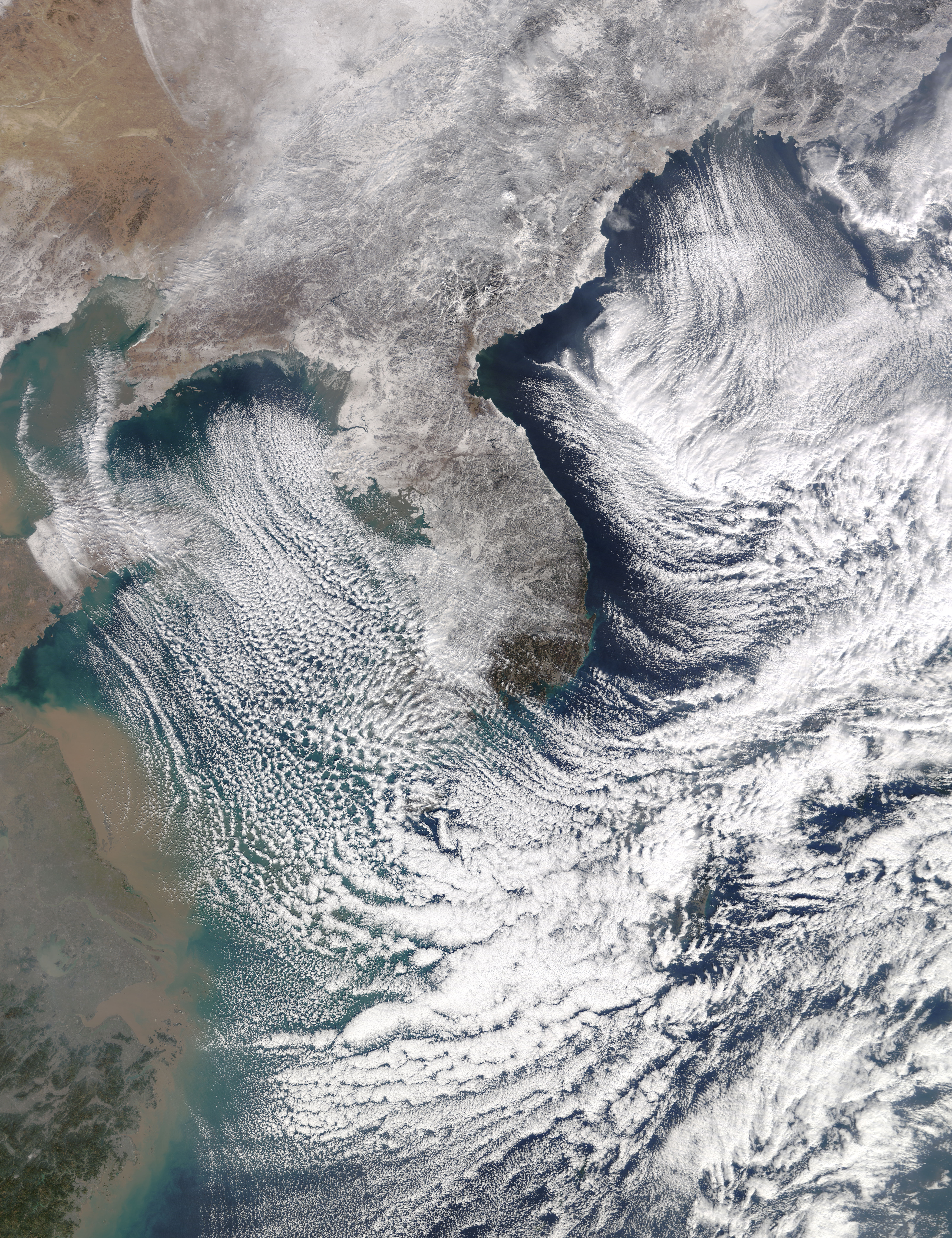 Cloud streets in the Yellow Sea and the Sea of Japan - related image preview