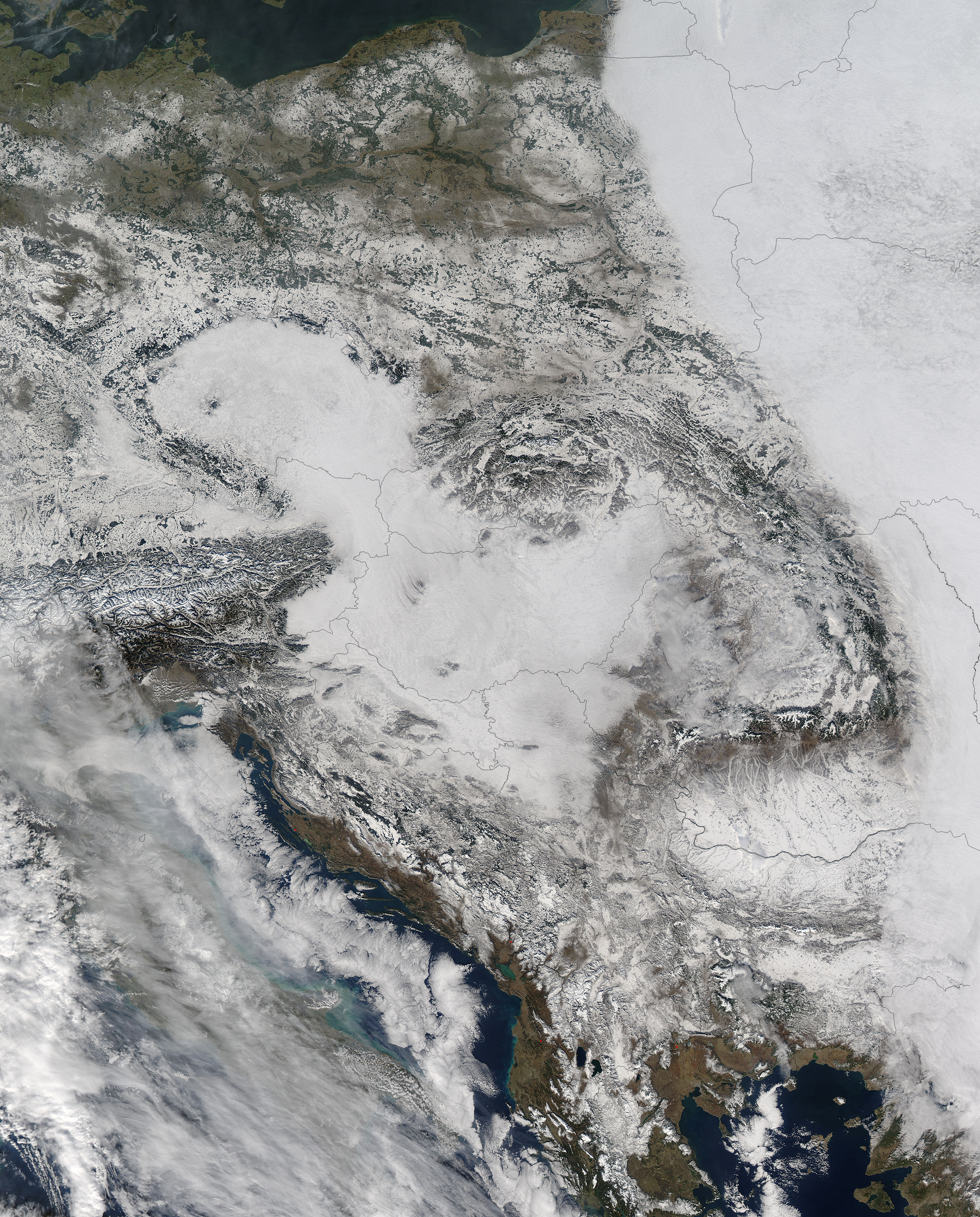 Snow and low clouds in central Europe - related image preview