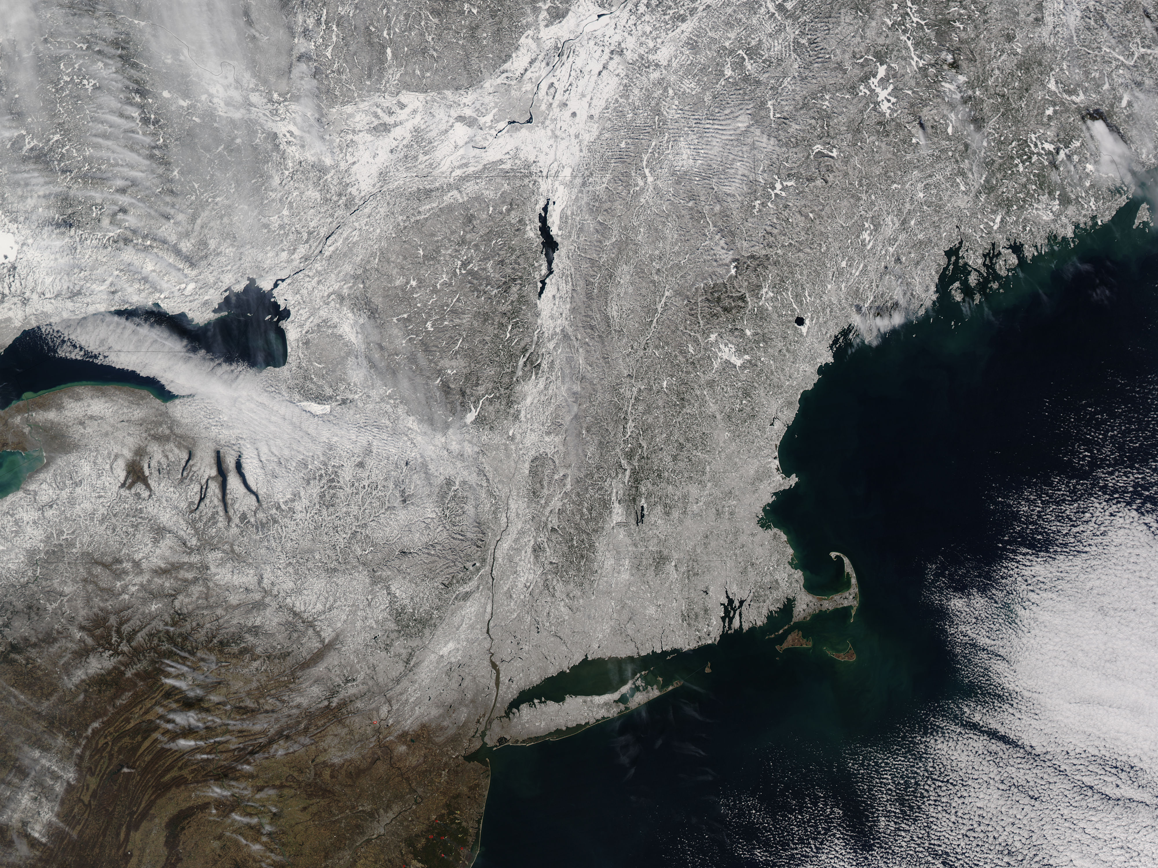 Snow in the northeastern United States - related image preview