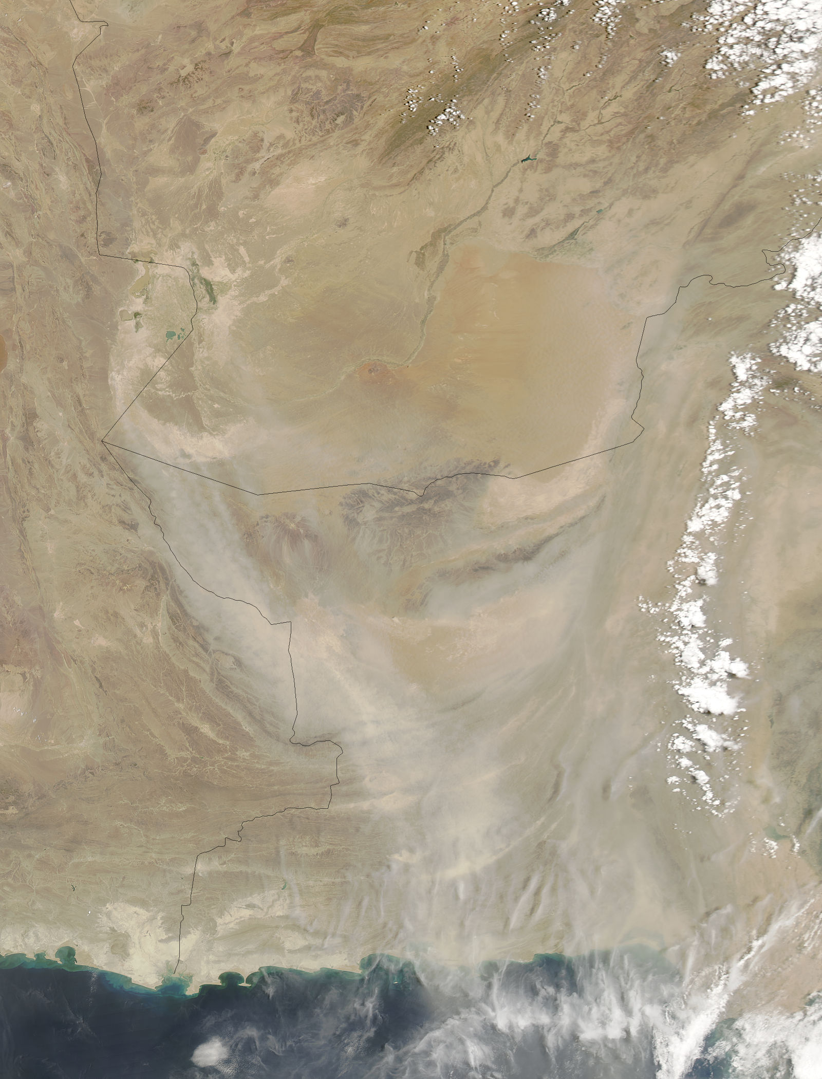 Dust storm in Pakistan and Iran - related image preview