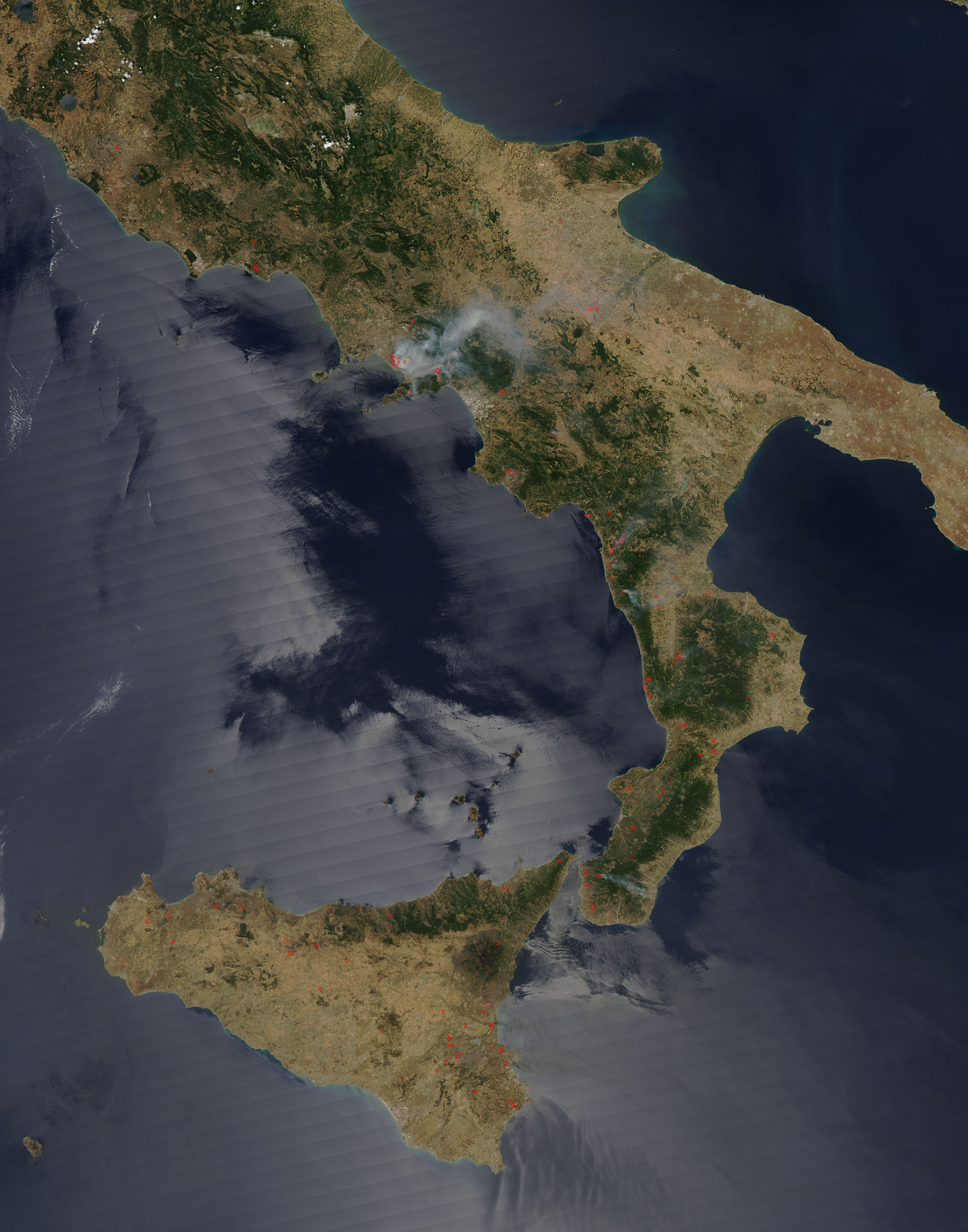 Fires in Sicily and southern Italy - related image preview