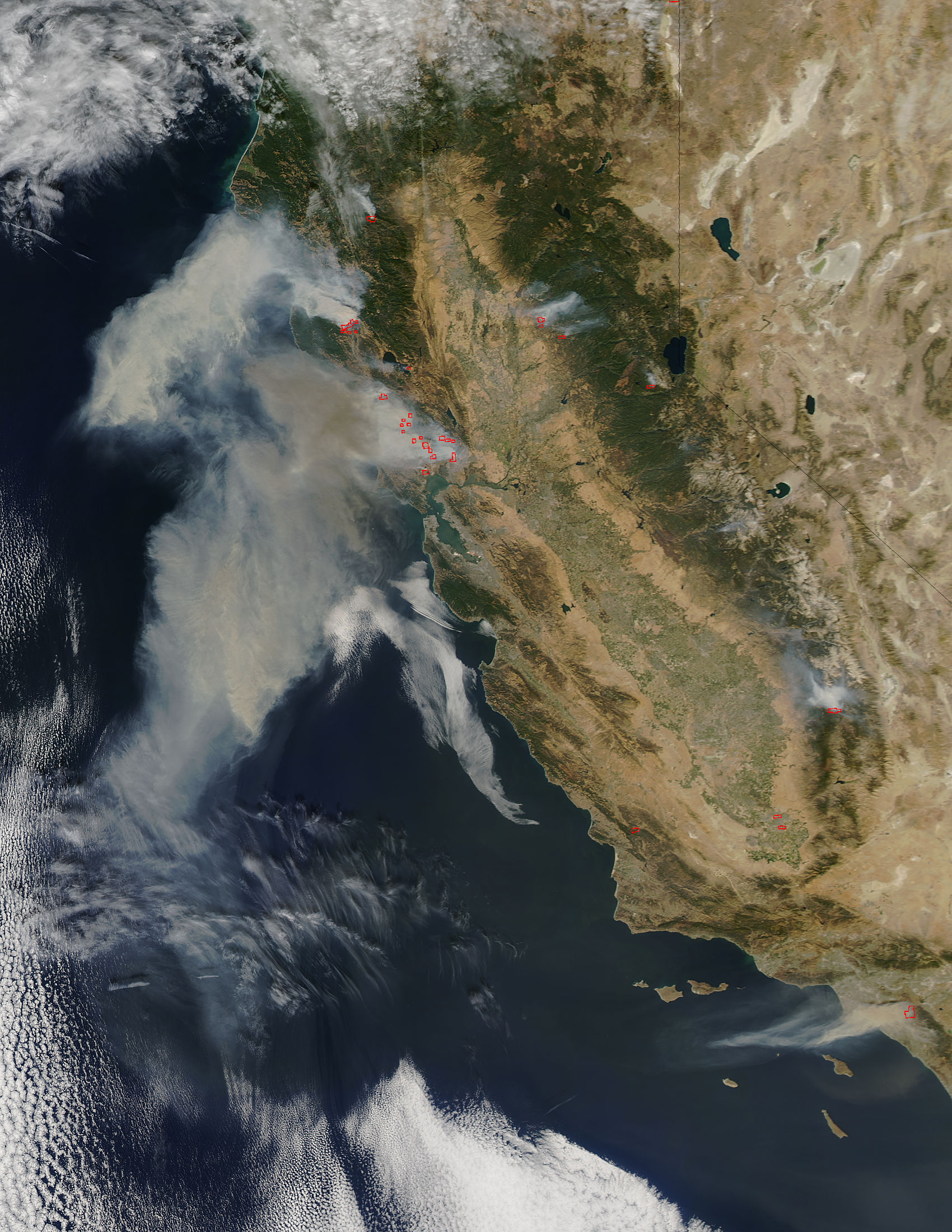 Fires in northern California (afternoon overpass) - related image preview