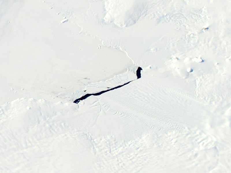 Iceberg B44 calved from Pine Island Glacier, Antarctica - related image preview