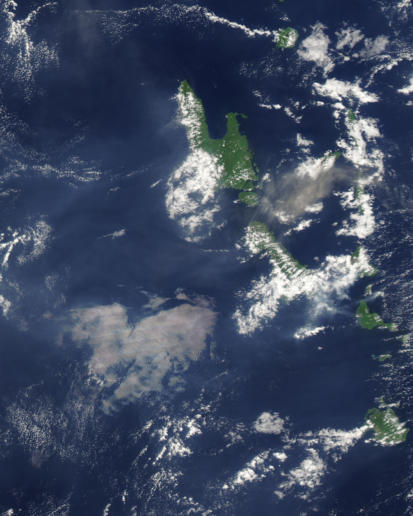 Ash plume from Aoba Volcano, Vanuatu (afternoon overpass) - related image preview