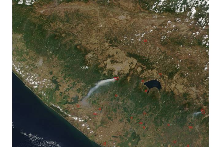 Plume from Santa Maria, Guatemala - selected image