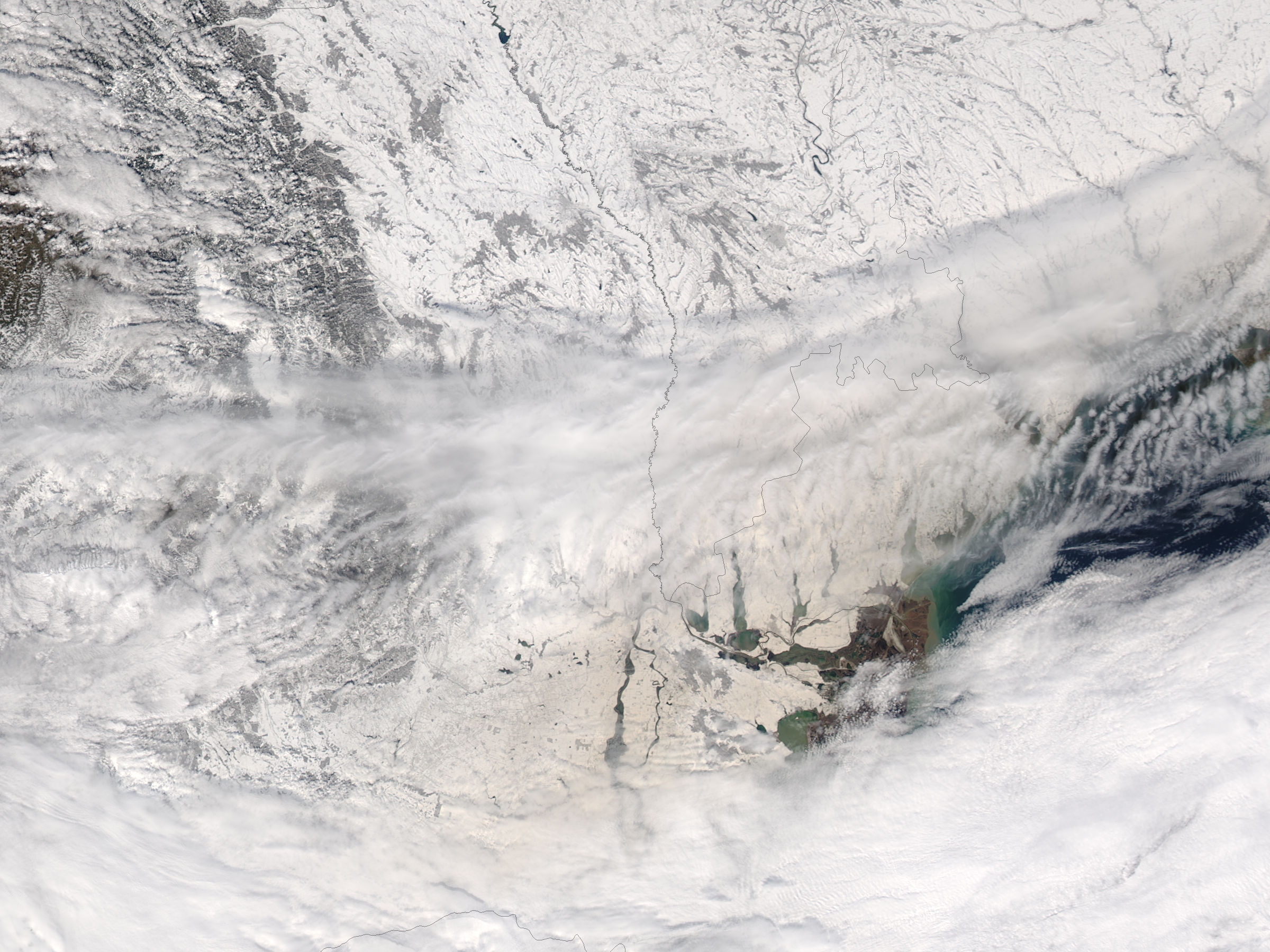 Dust on snow in Romania and Ukraine - related image preview