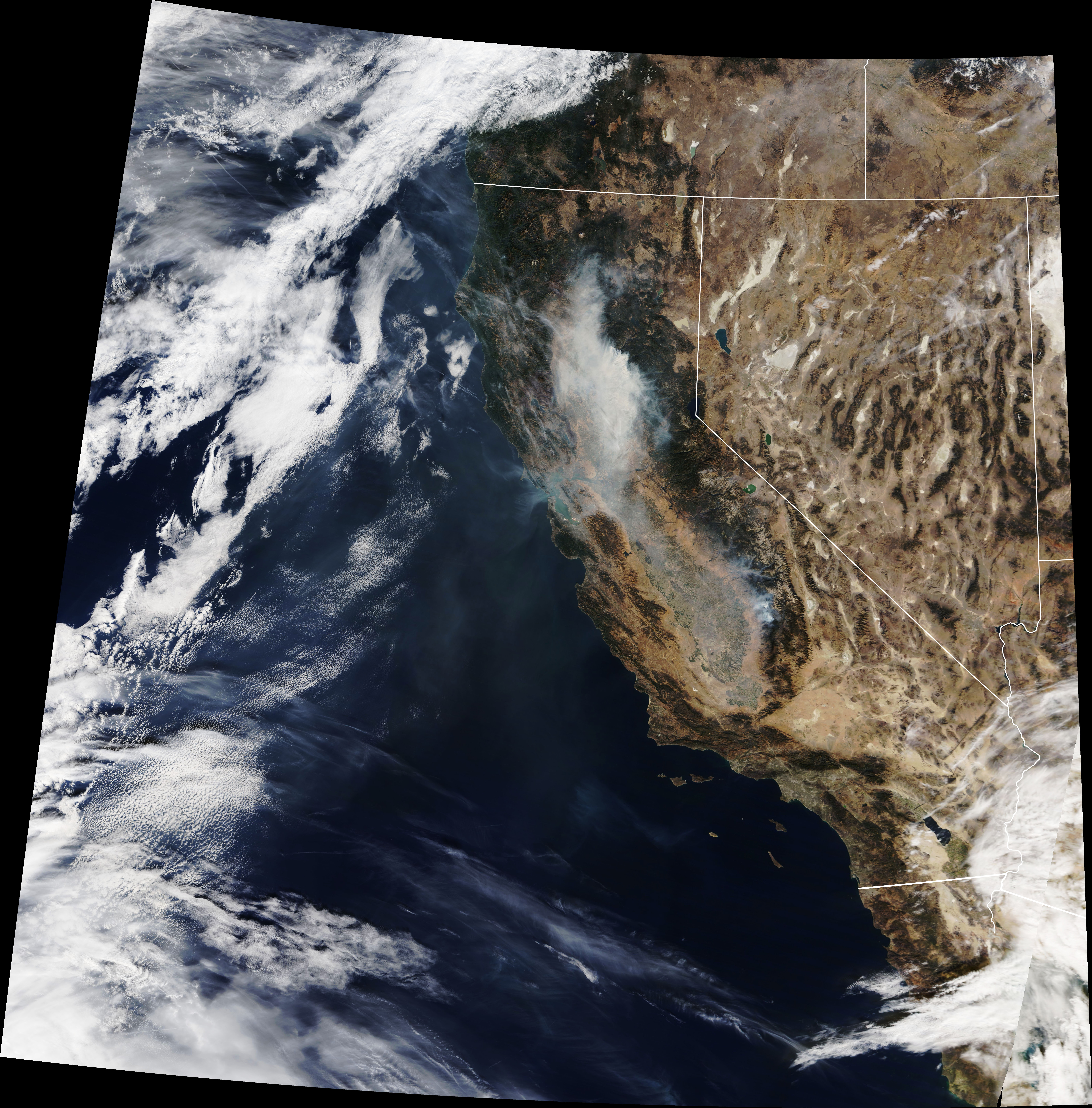 Smoke from Camp Fire Billows Across California - related image preview