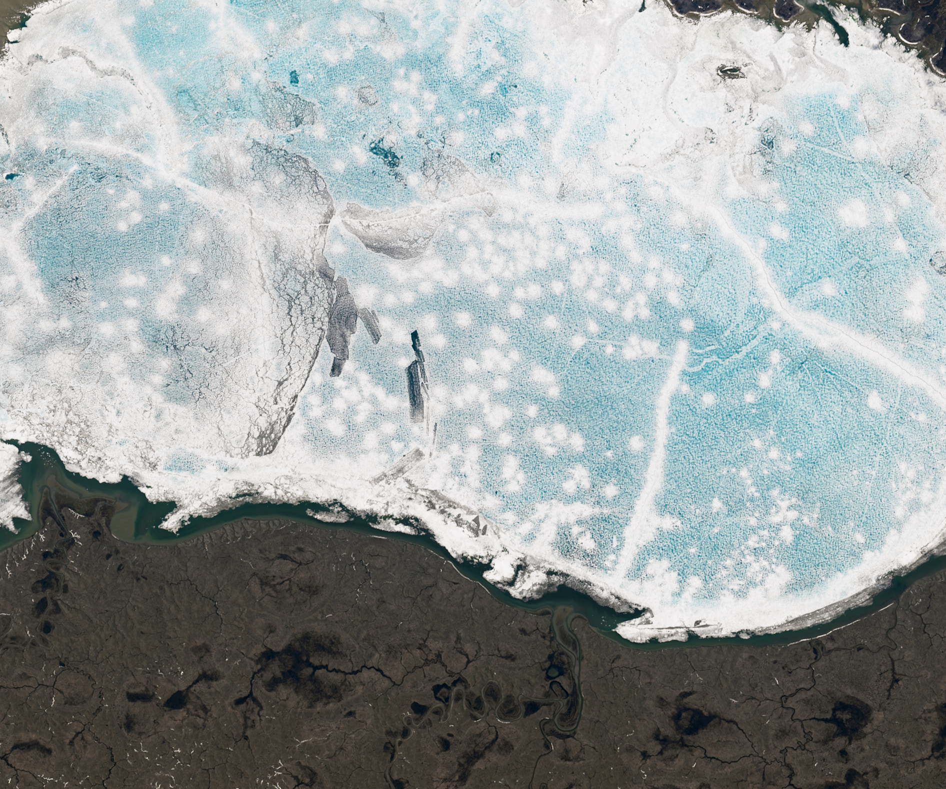Icescapes of the Anzhu Islands - related image preview