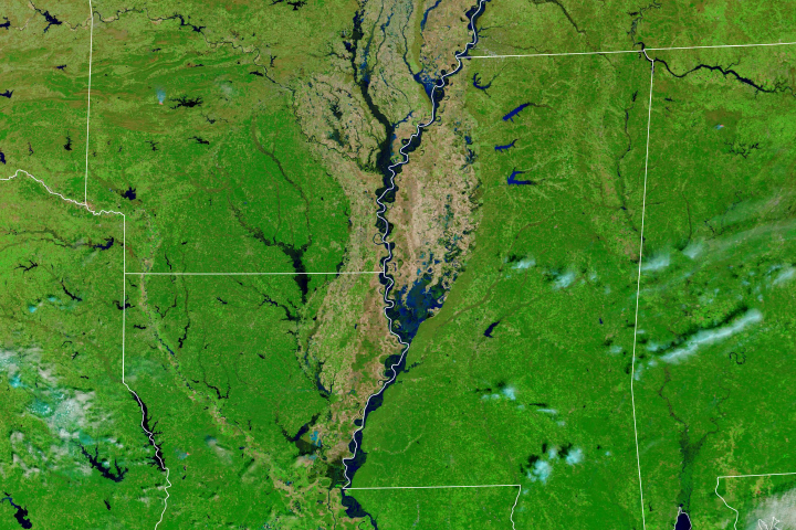 Flooding on the Lower Mississippi Continues