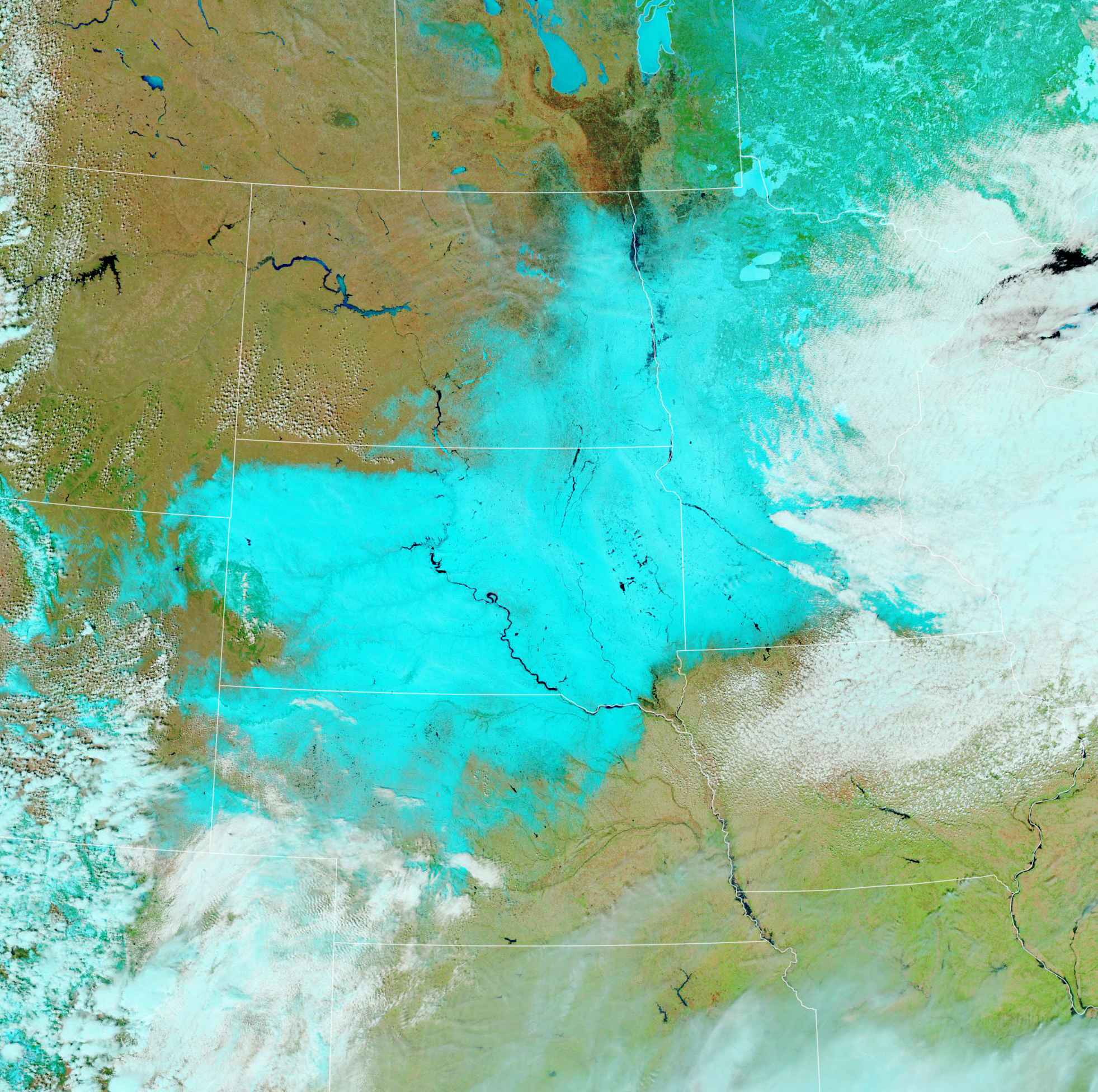 Another Blizzard Wallops the Upper Midwest - related image preview