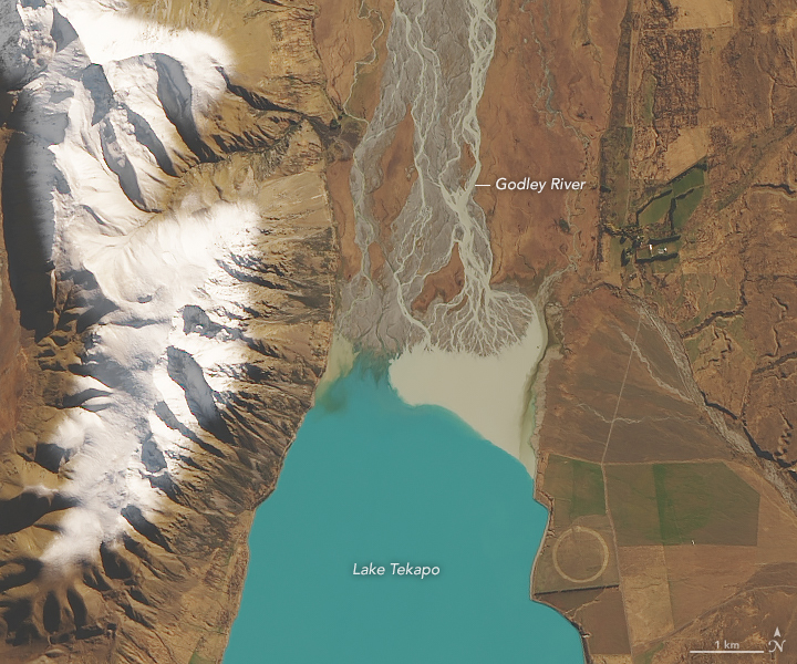 How Glaciers Turn Lakes Turquoise