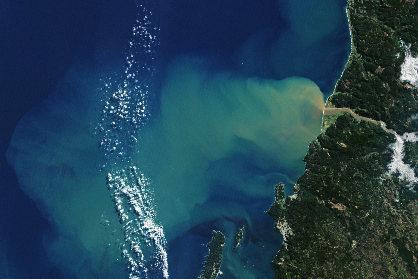 Atmospheric River Swells Terrestrial Rivers - related image preview