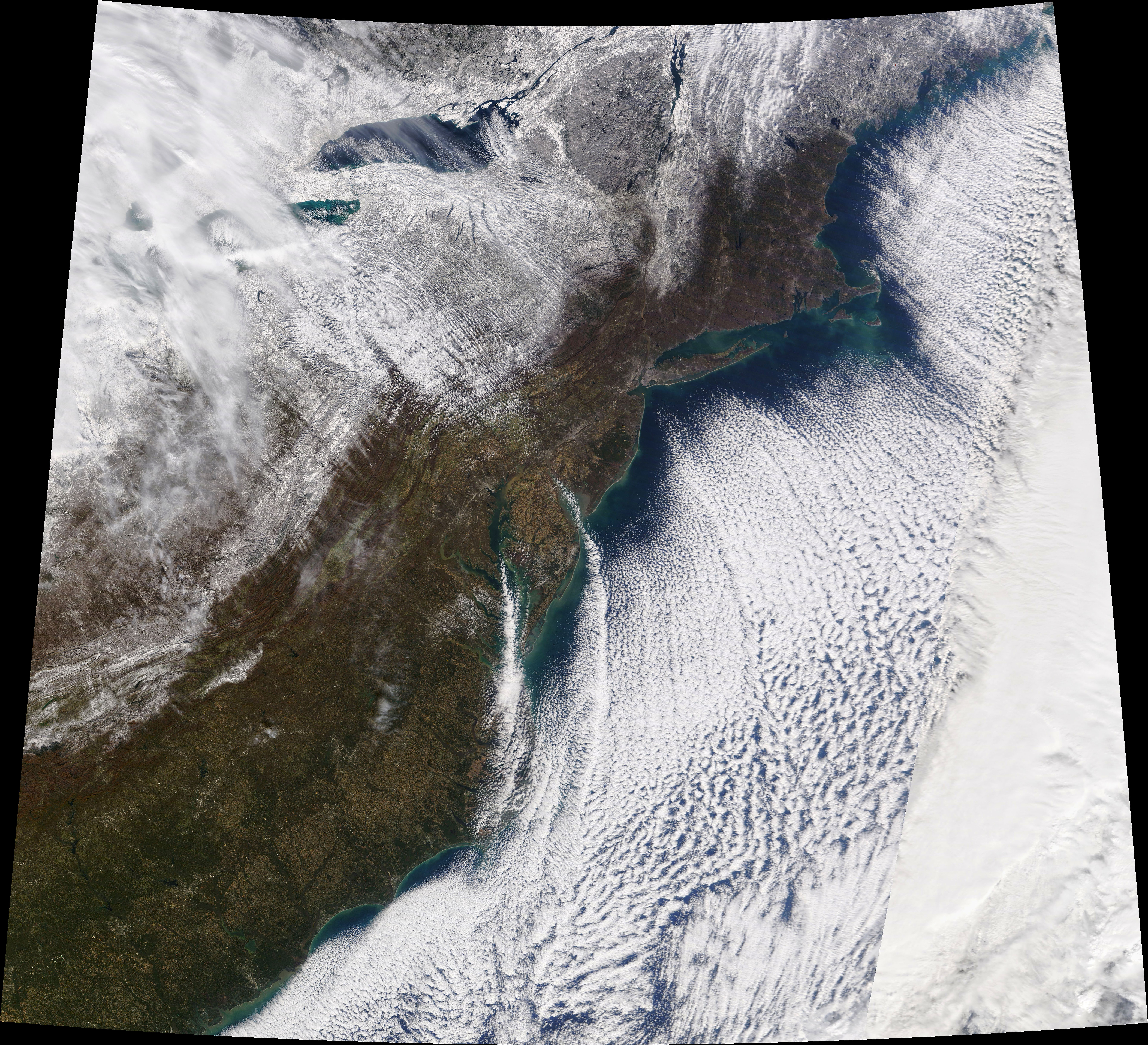 Cloud Streets over the Atlantic - related image preview