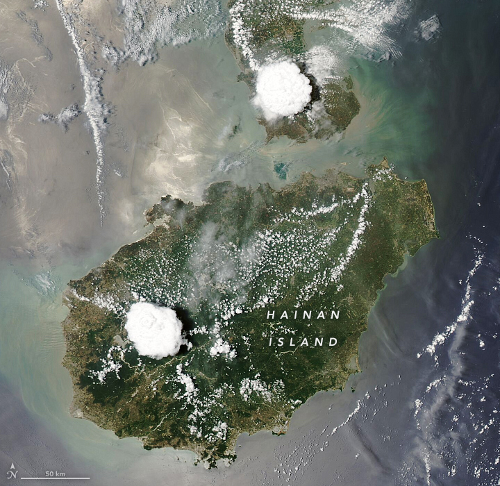 Cloud Building Over Hainan