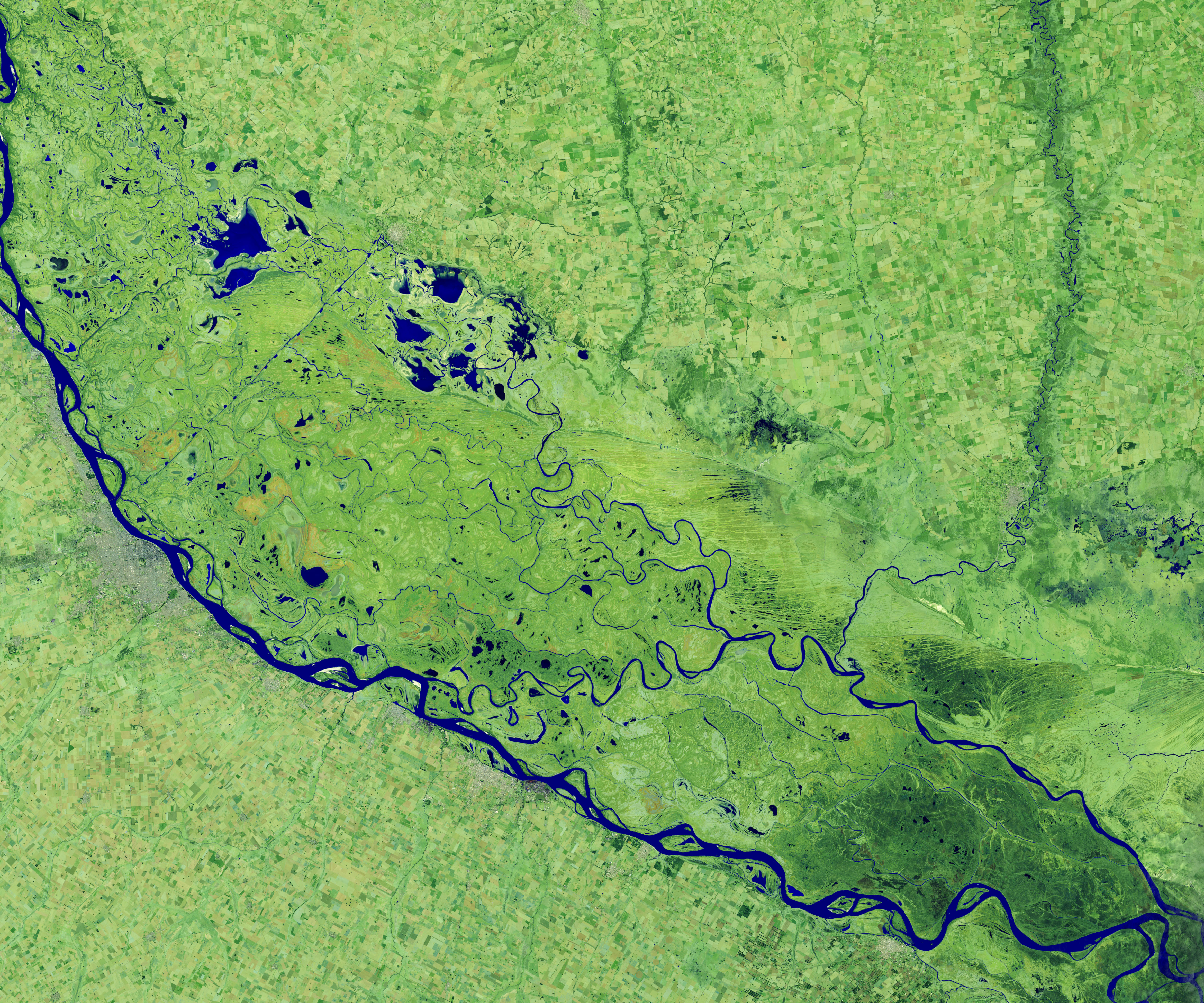 The Parched Paraná River - related image preview
