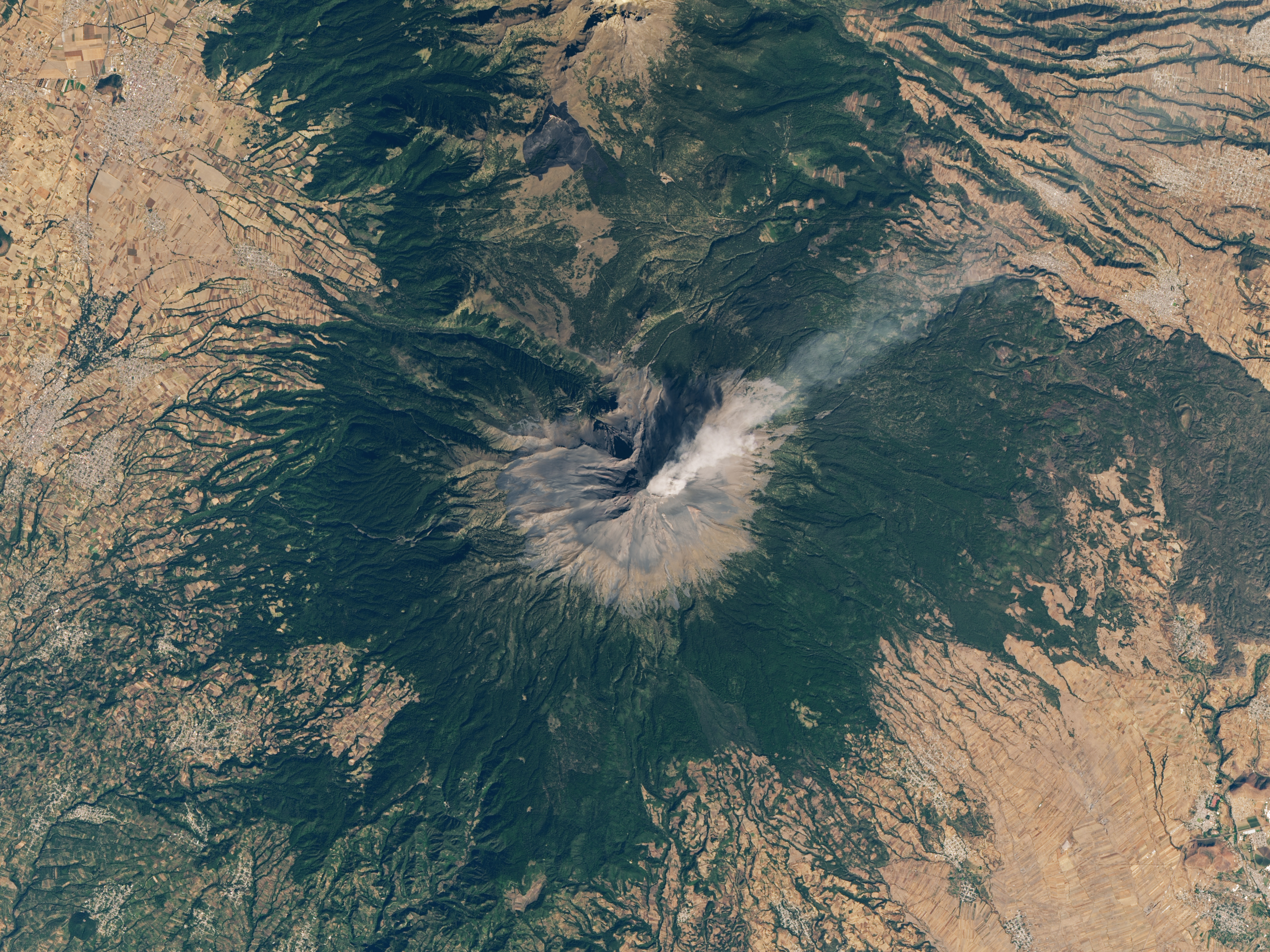 An Outburst from Popocatépetl - related image preview