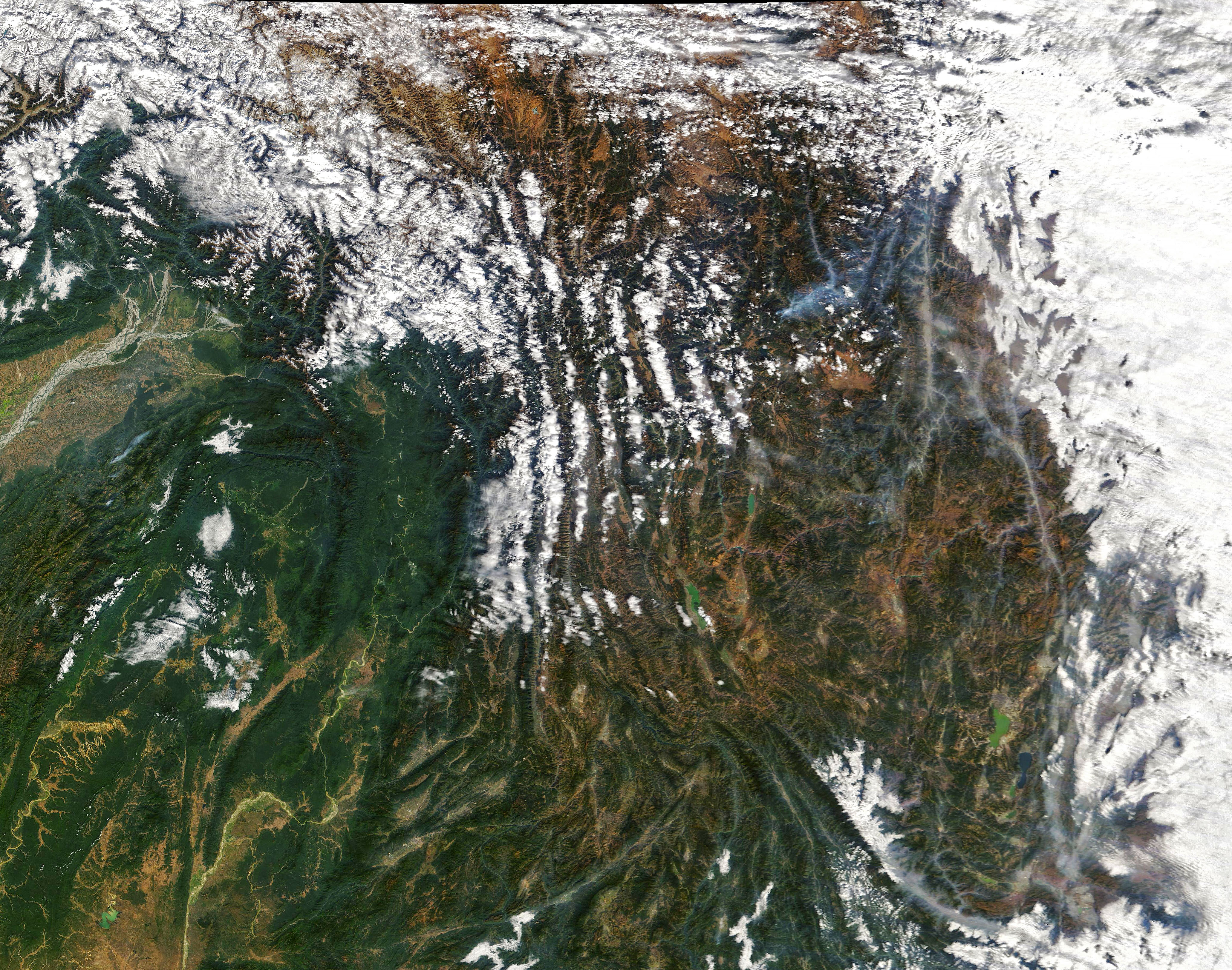 Cloudy Ridges in Yunnan - related image preview