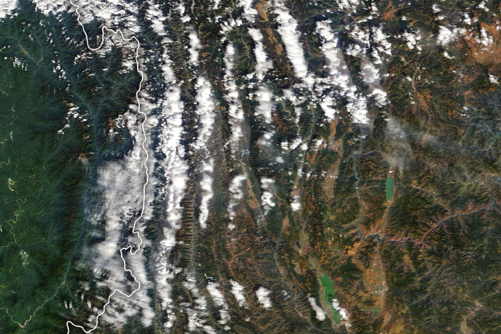Cloudy Ridges in Yunnan - selected image