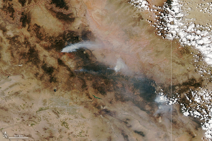 Fires Rage in Arizona - related image preview