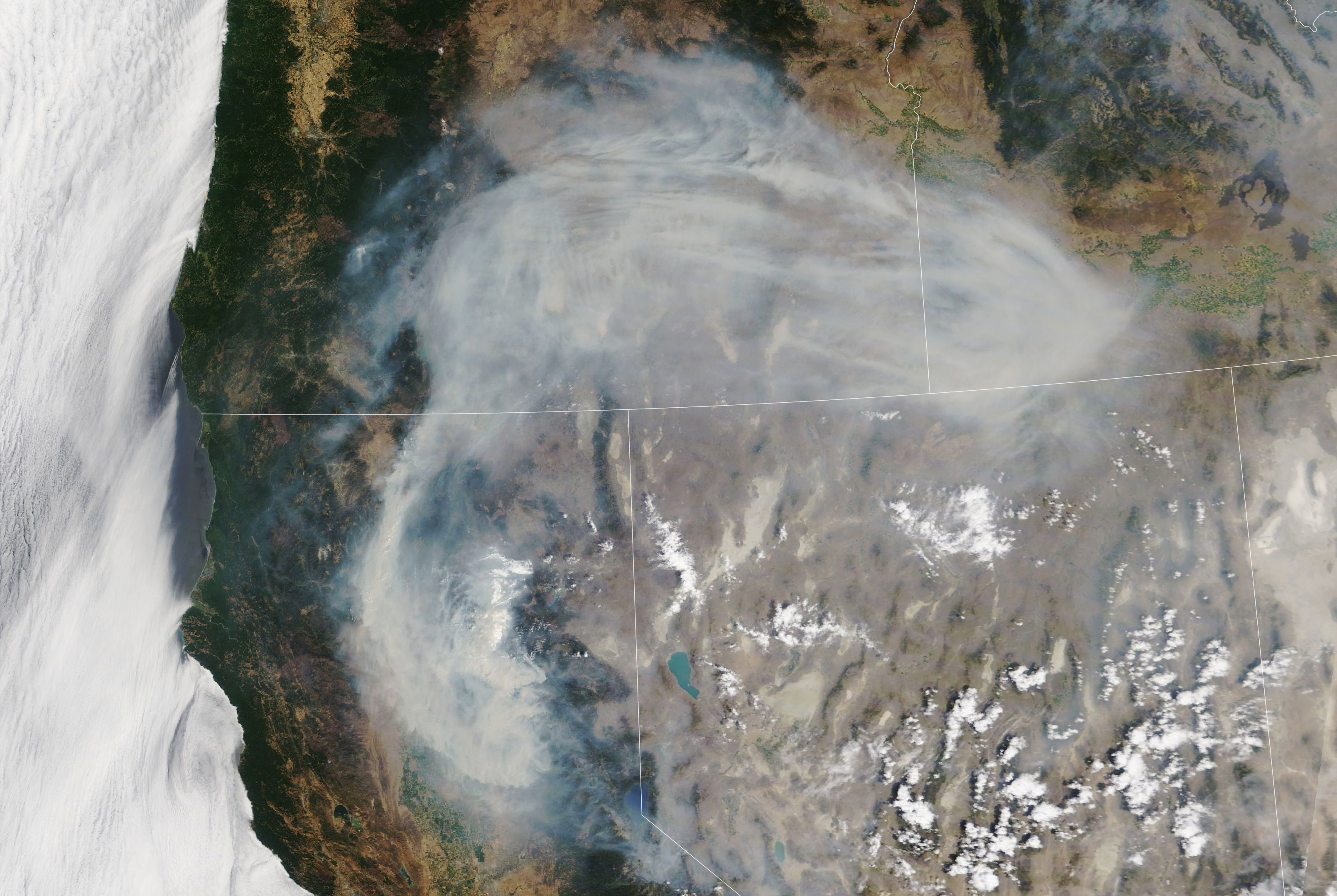 Extensive Plumes from the Dixie Fire - related image preview