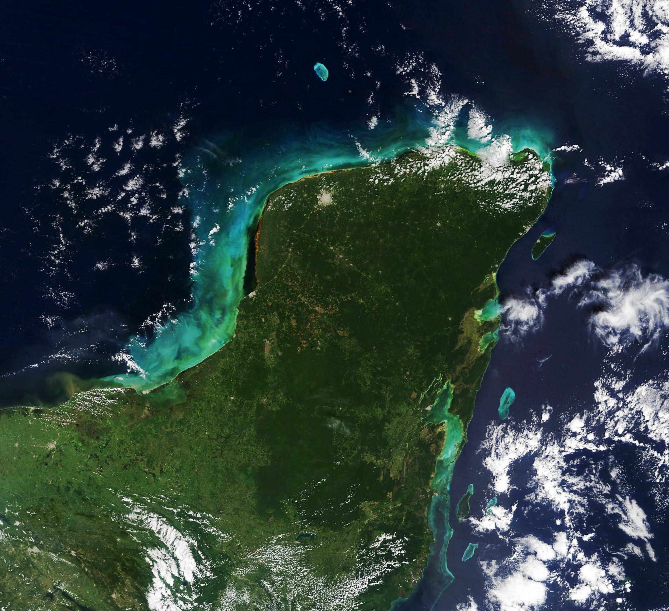 chicxulub crater satellite image