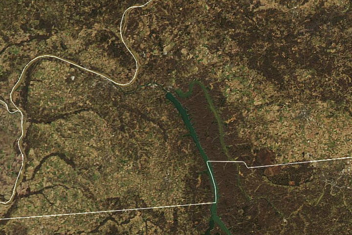 Satellites Spot Tornado Tracks Across Midwest - selected child image