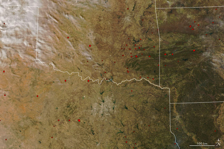 Dry Winds and Grasses Fuel Texas Fires - related image preview