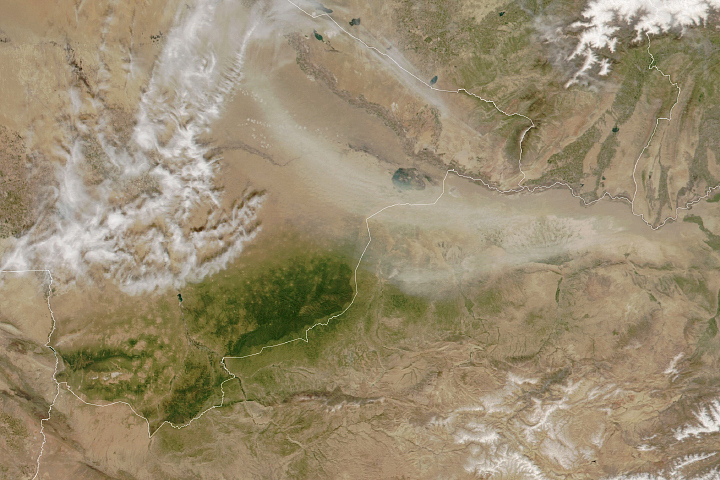 A Dusty Spring Day in Turkmenistan