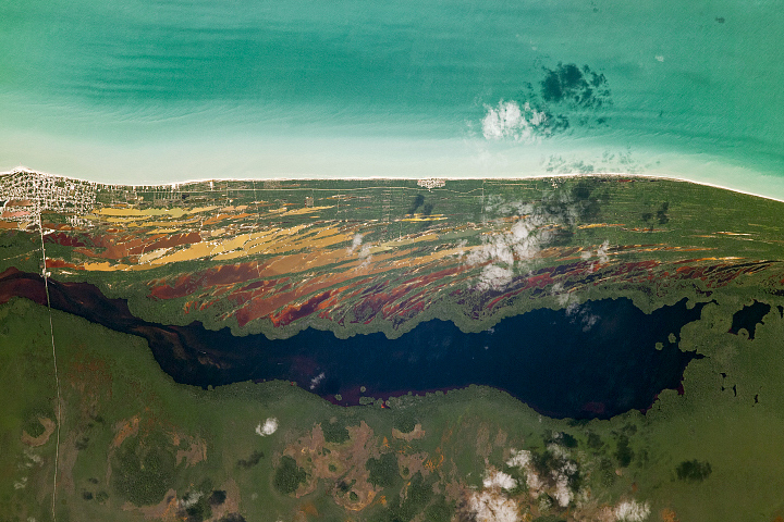 Karst and Colors on the Yucatán Peninsula