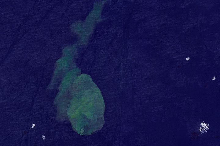 Submarine Eruption of Kavachi Volcano