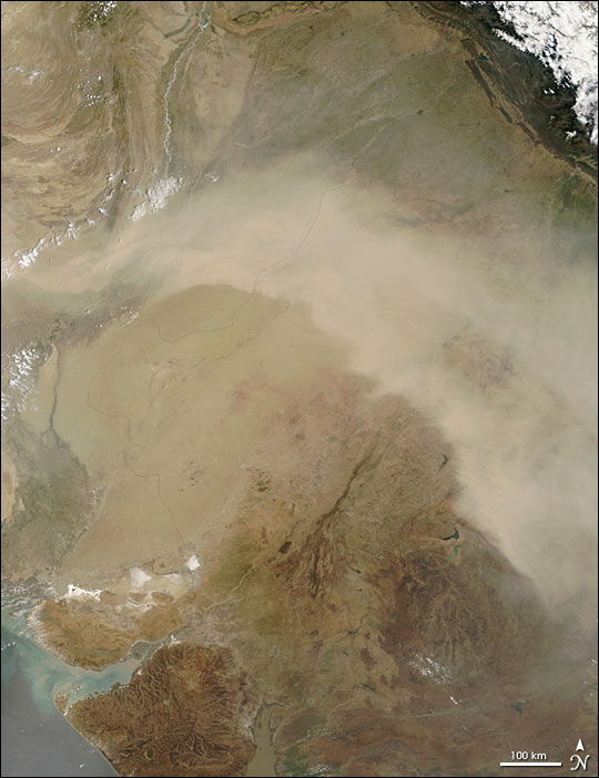 Dust Storm in Pakistan and India
