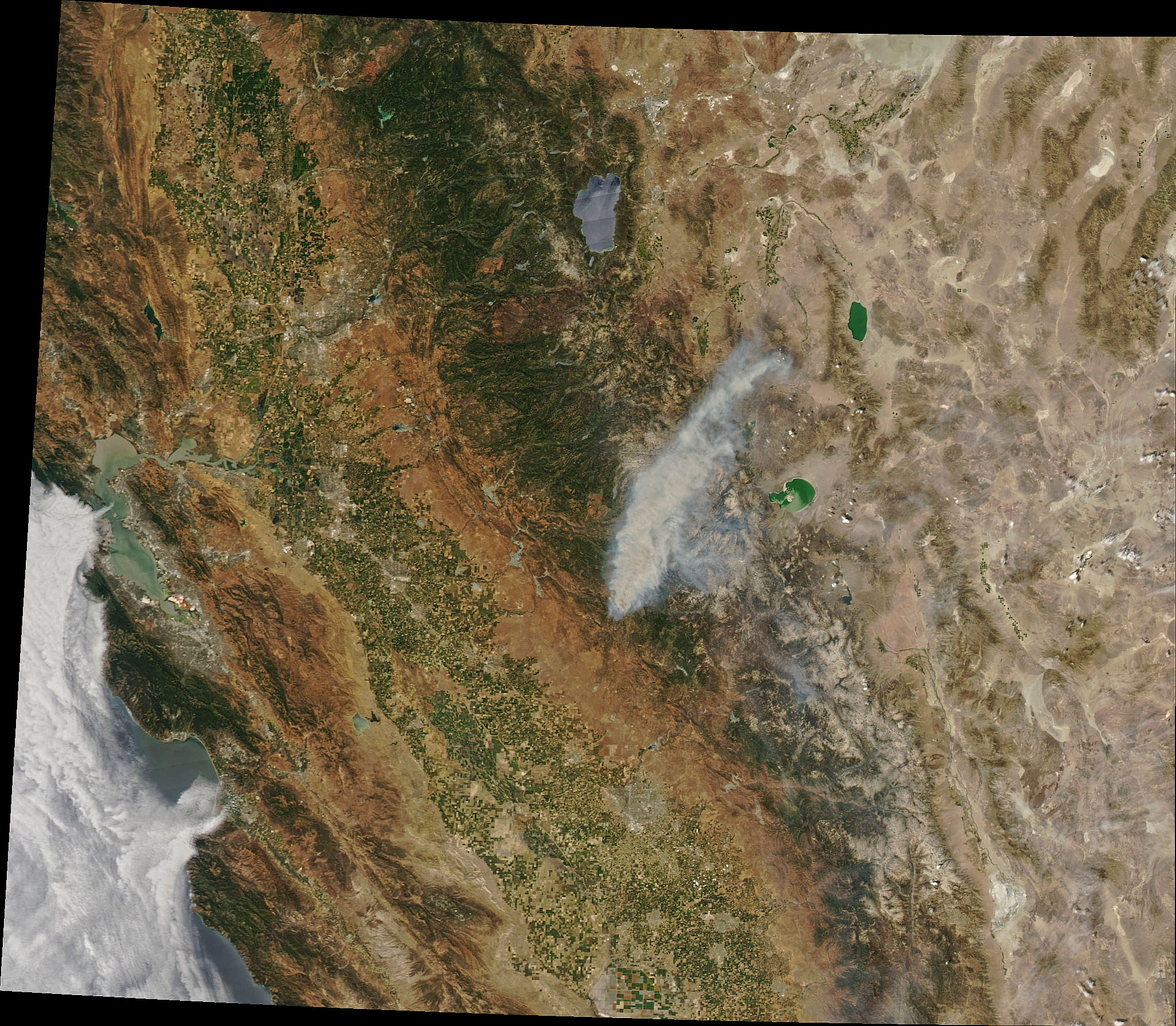 Fires Near Yosemite - related image preview