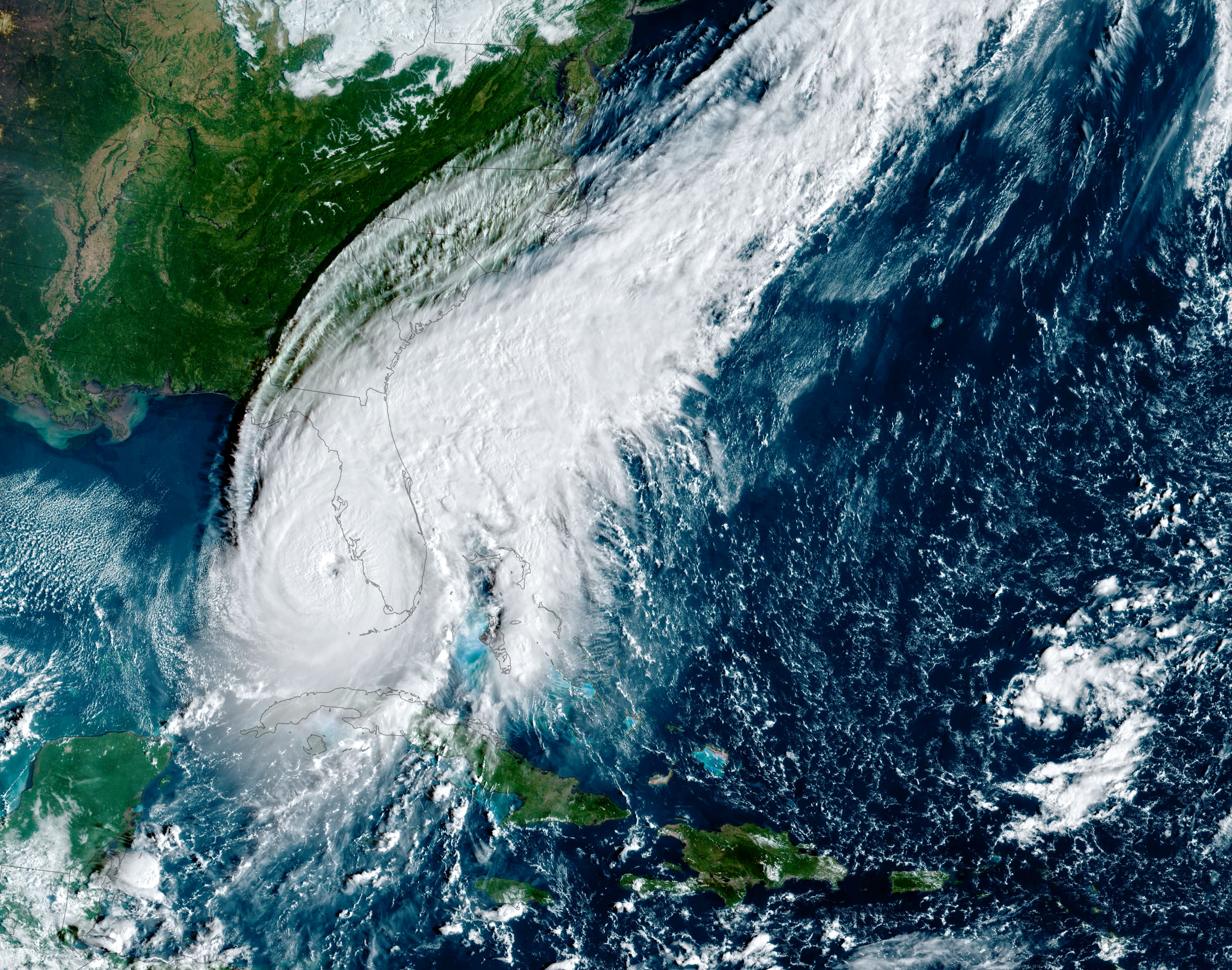 Hurricane Ian Reaches Florida - related image preview