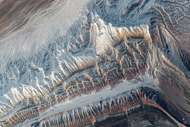 China’s Celestial Mountains - related image preview