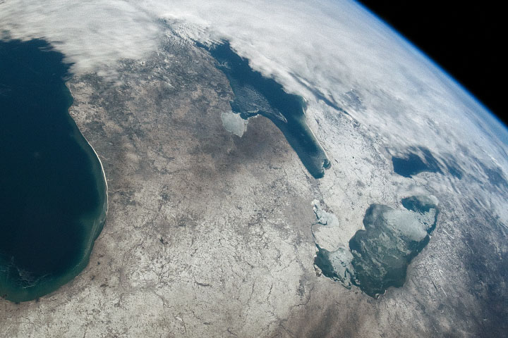 Great Lakes Dressed for Winter
