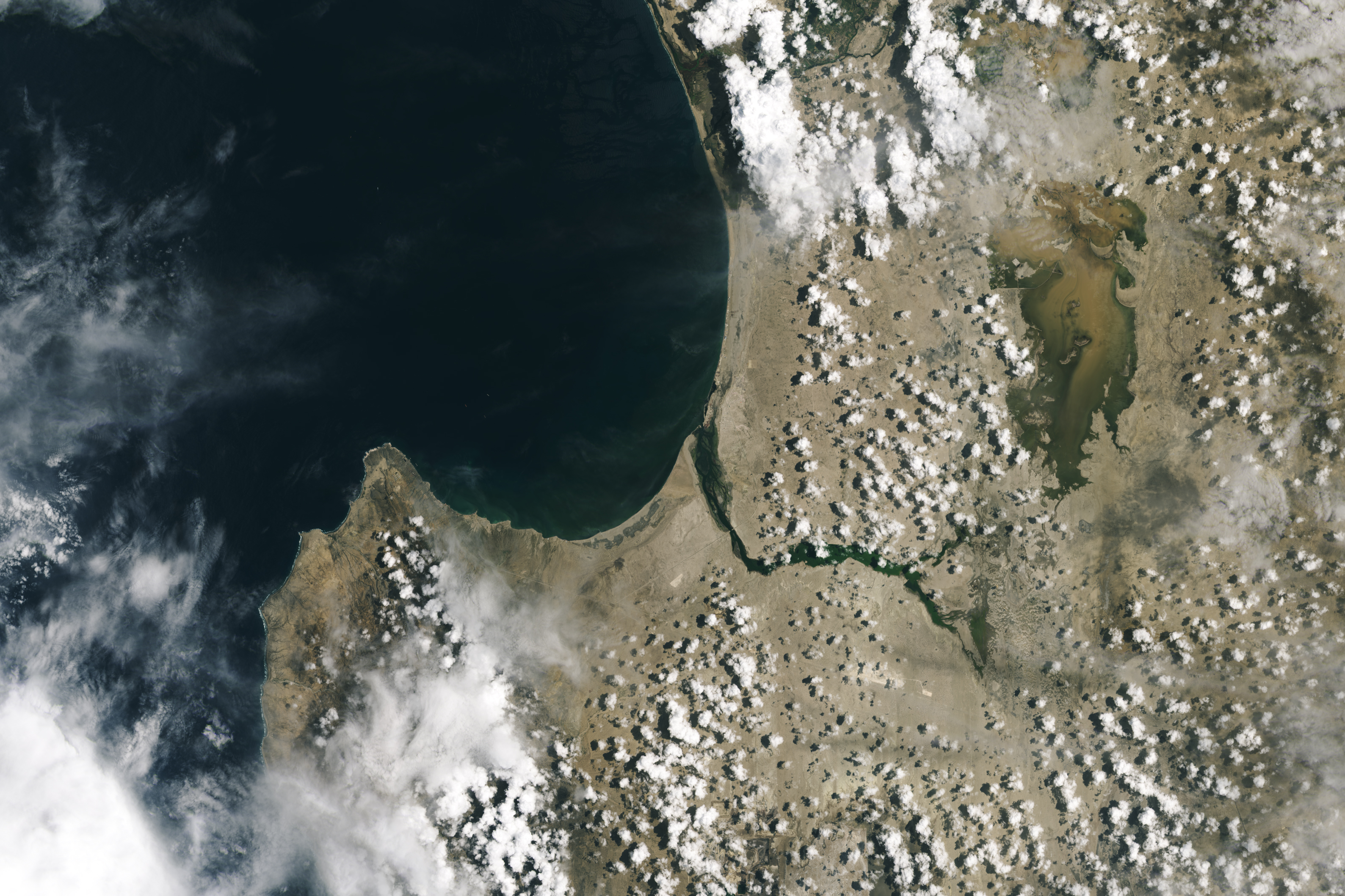 Warming Water and Downpours in Peru - related image preview