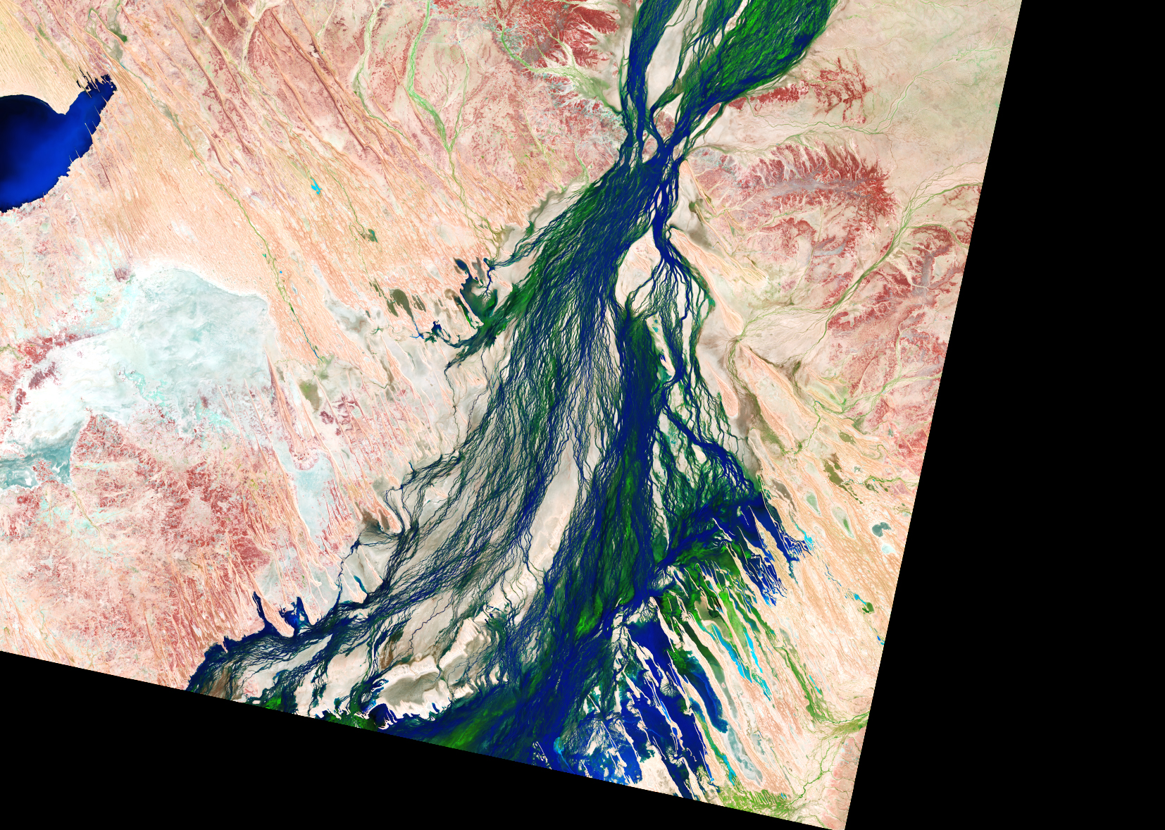 Seasonal Flooding of the Diamantina River - related image preview