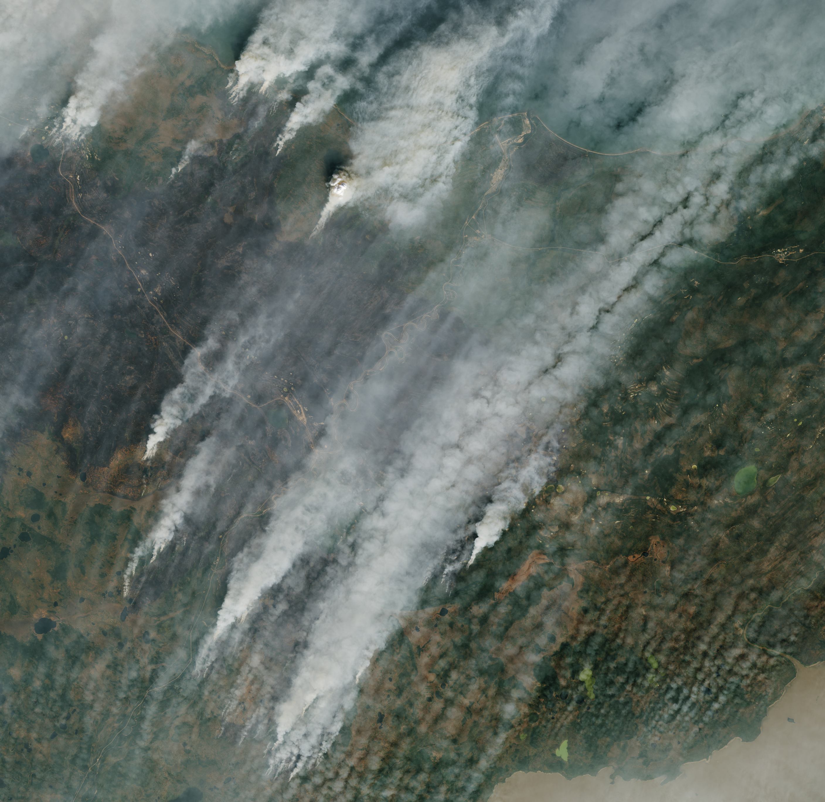 Wildfires Burn Near Hay River - related image preview