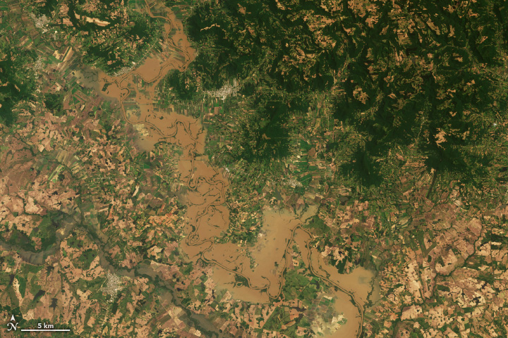 Flooding in Southern Brazil - related image preview